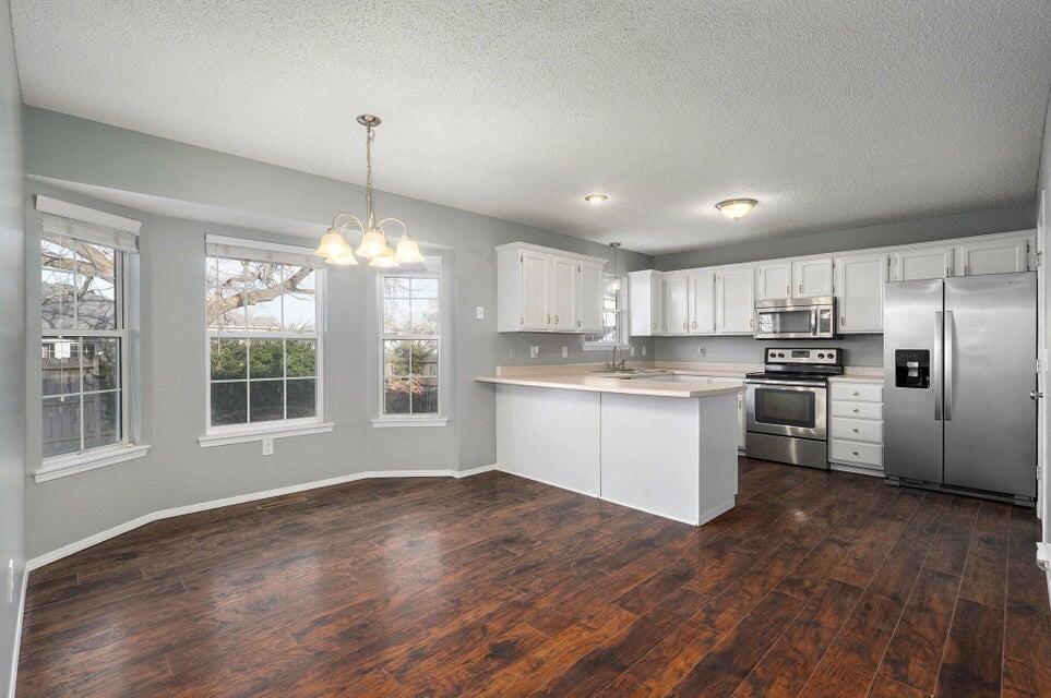 5533 South Walnut Hill Avenue Property Photo 8