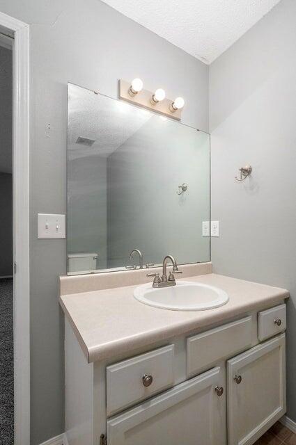 5533 South Walnut Hill Avenue Property Photo 17