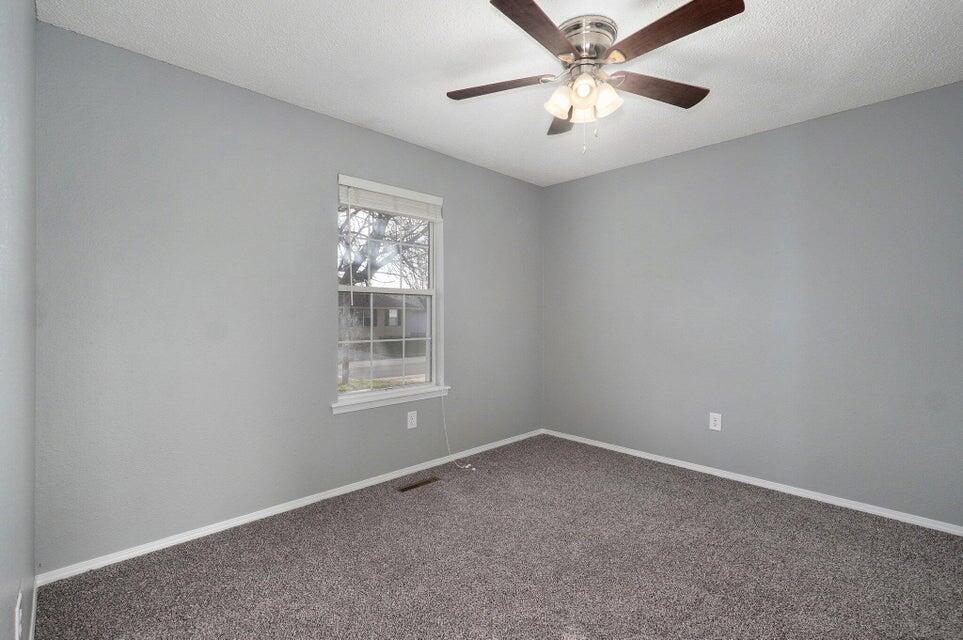 5533 South Walnut Hill Avenue Property Photo 18