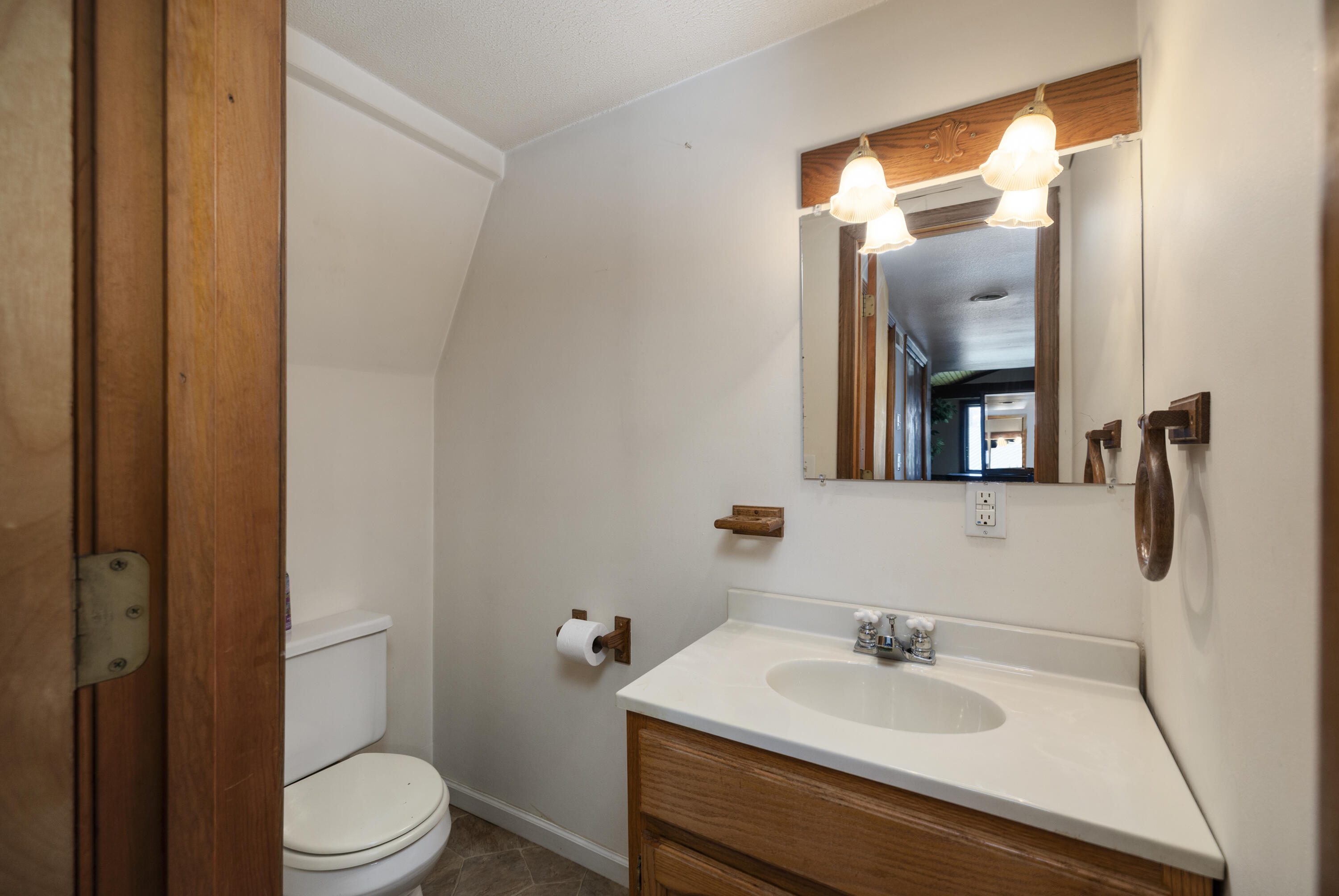 11751 Northeast 885 Pvt Road Property Photo 26