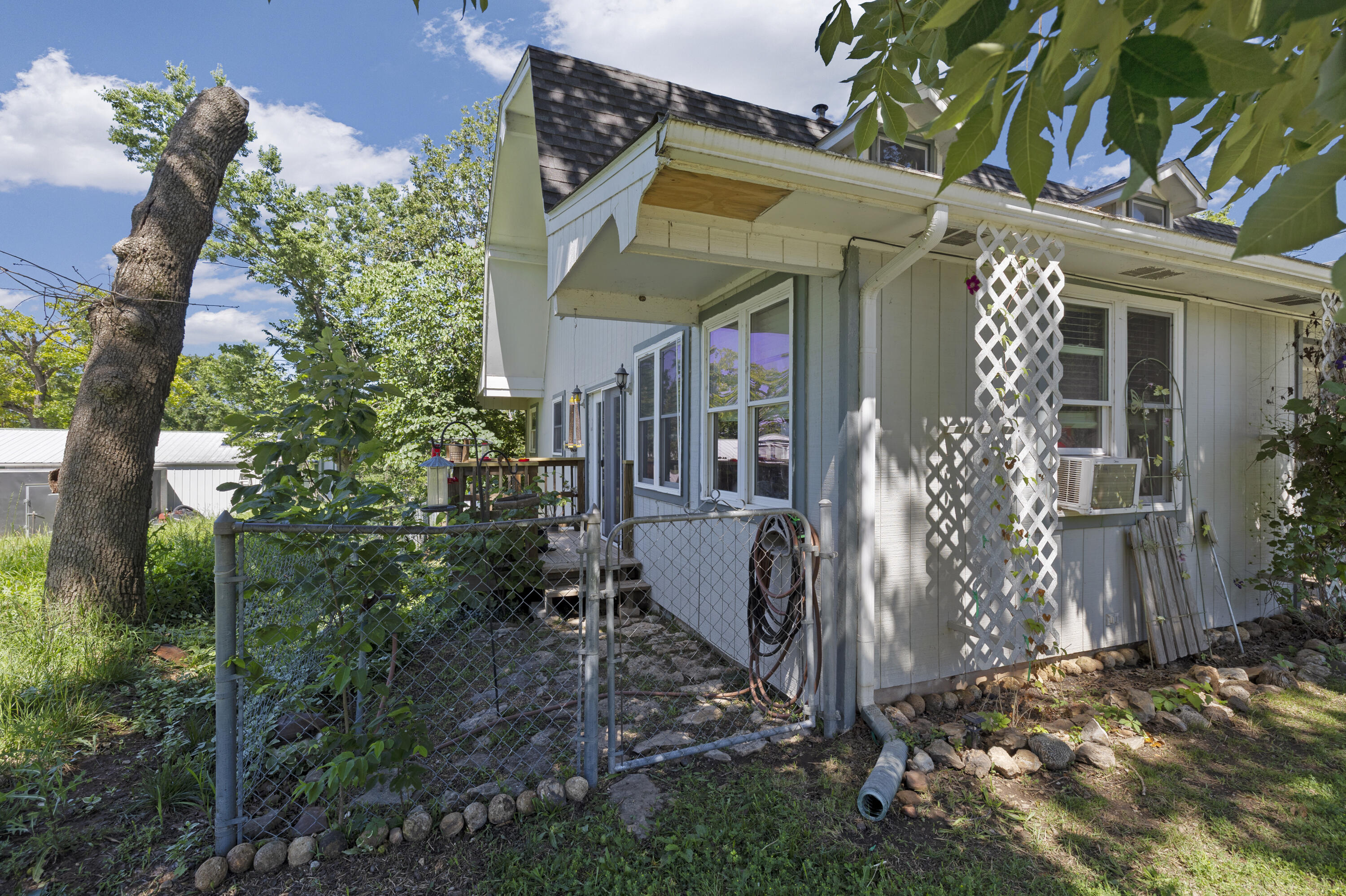11751 Northeast 885 Pvt Road Property Photo 29