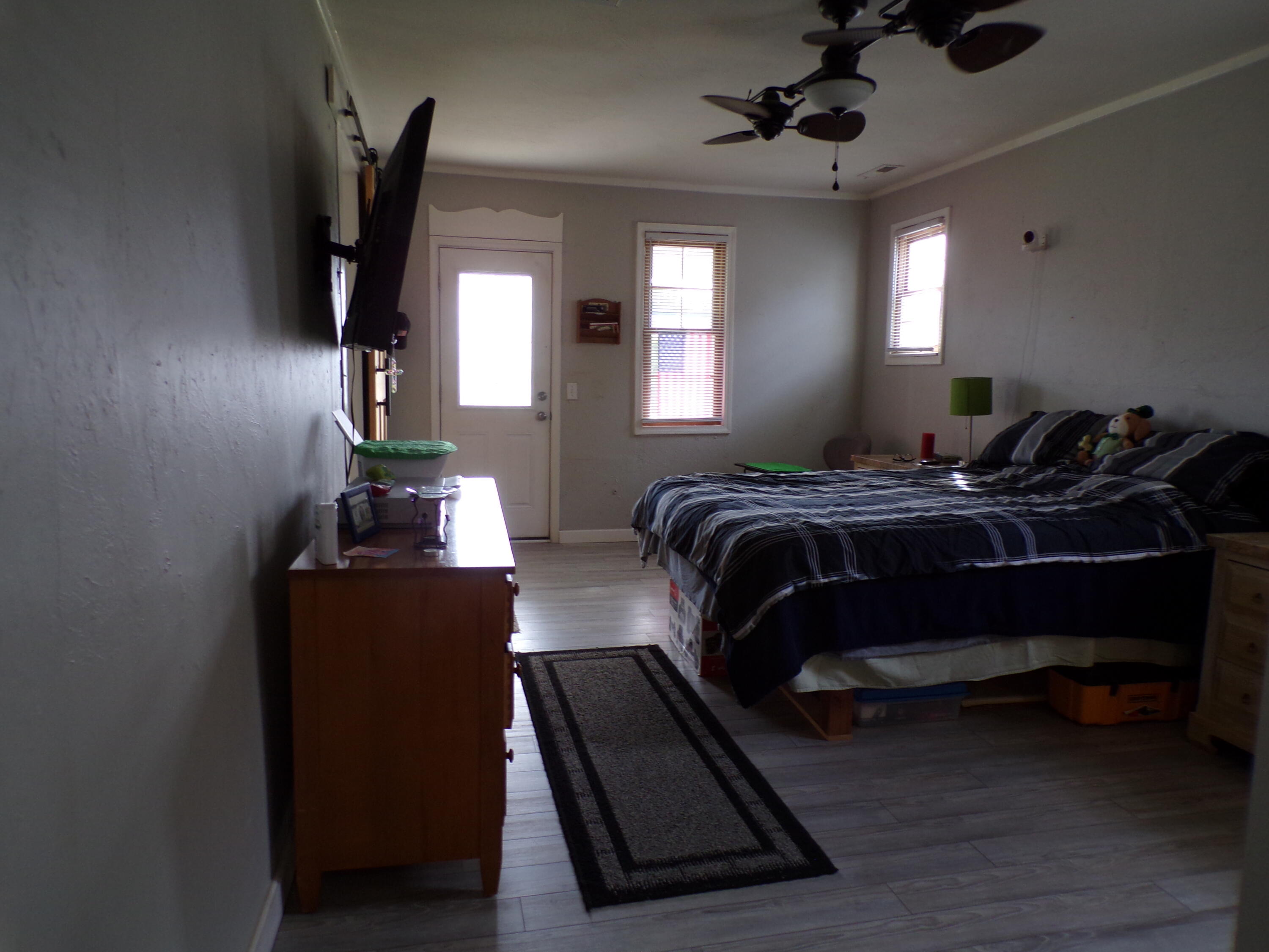 1005 South 3rd Street Property Photo 14
