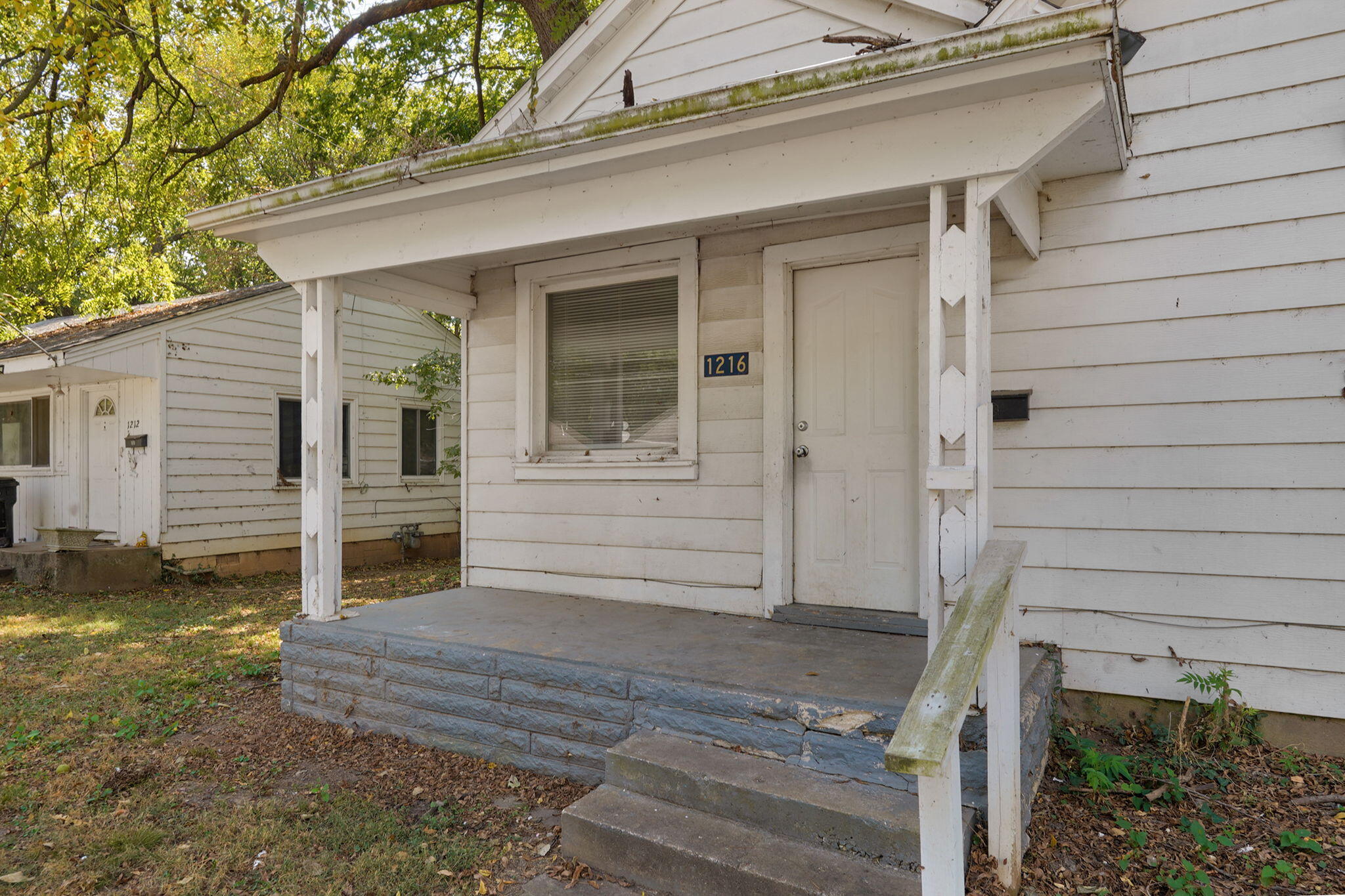 1216 West Harrison Street Property Photo 4