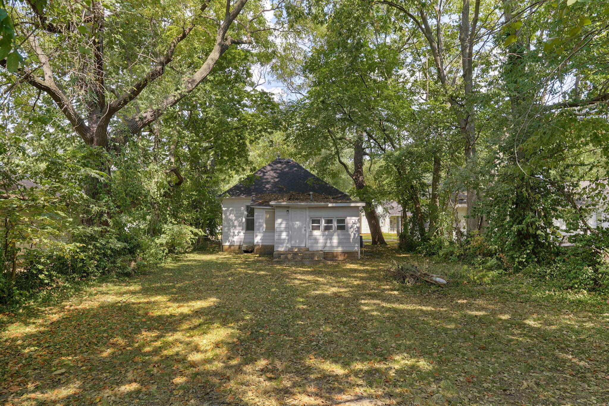 1216 West Harrison Street Property Photo 22