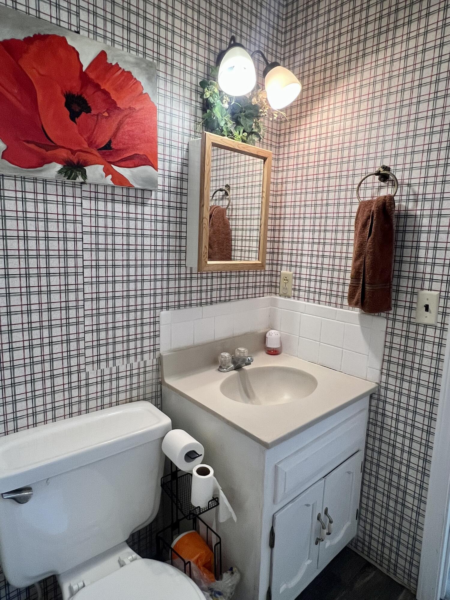 2079 Talking Rocks Road Property Photo 6