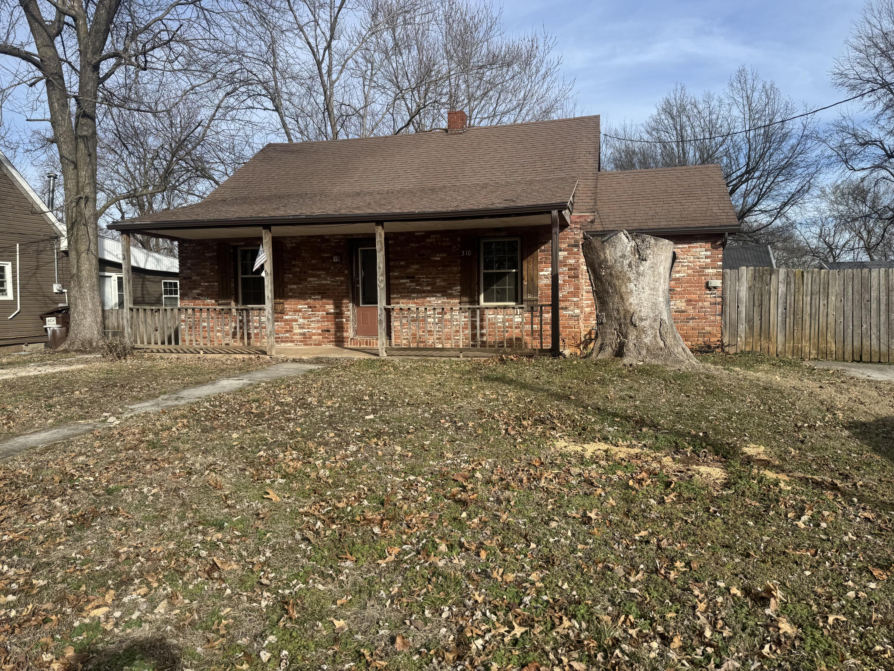 310 South Main Street Property Photo 1