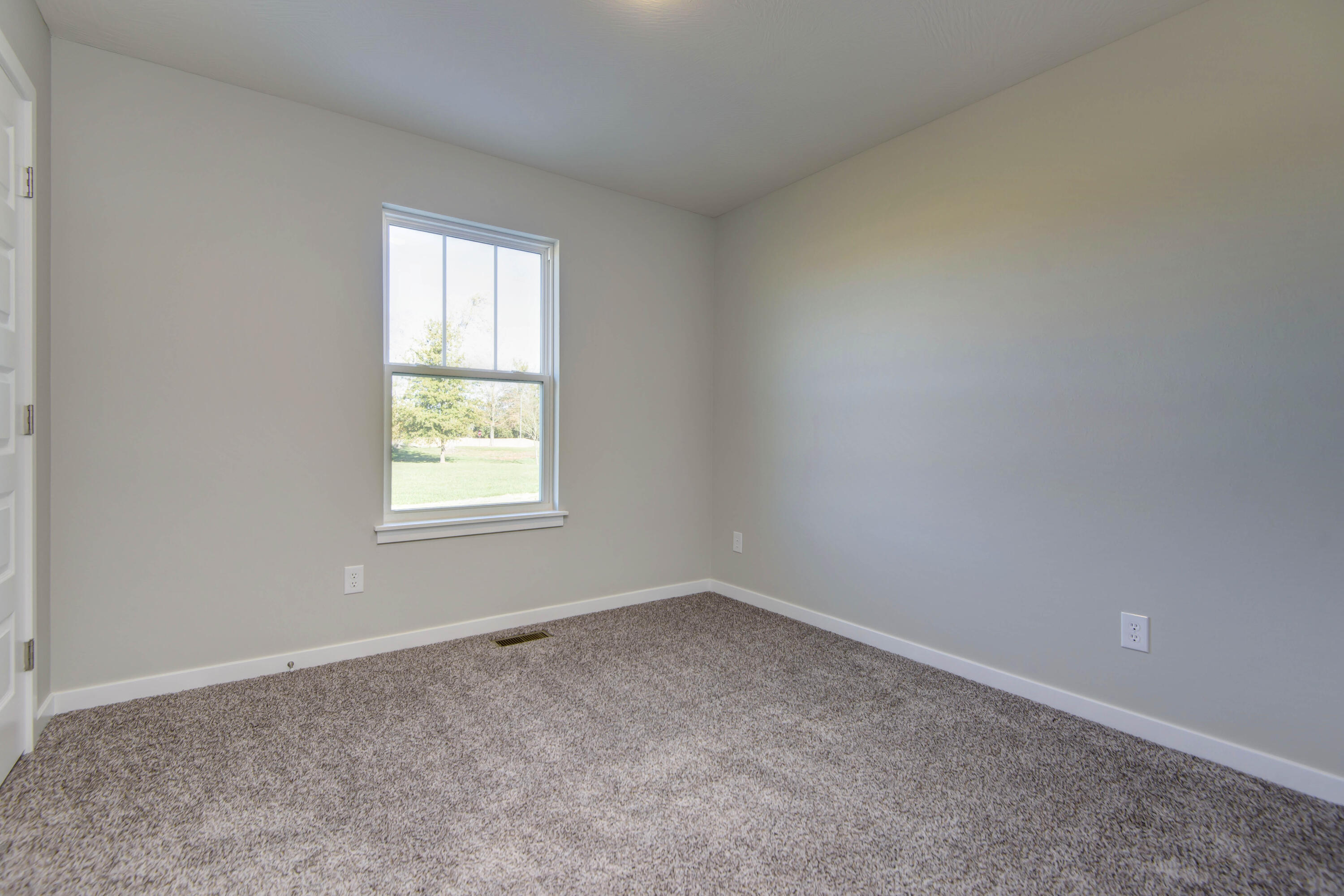 599 North Bryan Avenue Lot 17 Property Photo 14