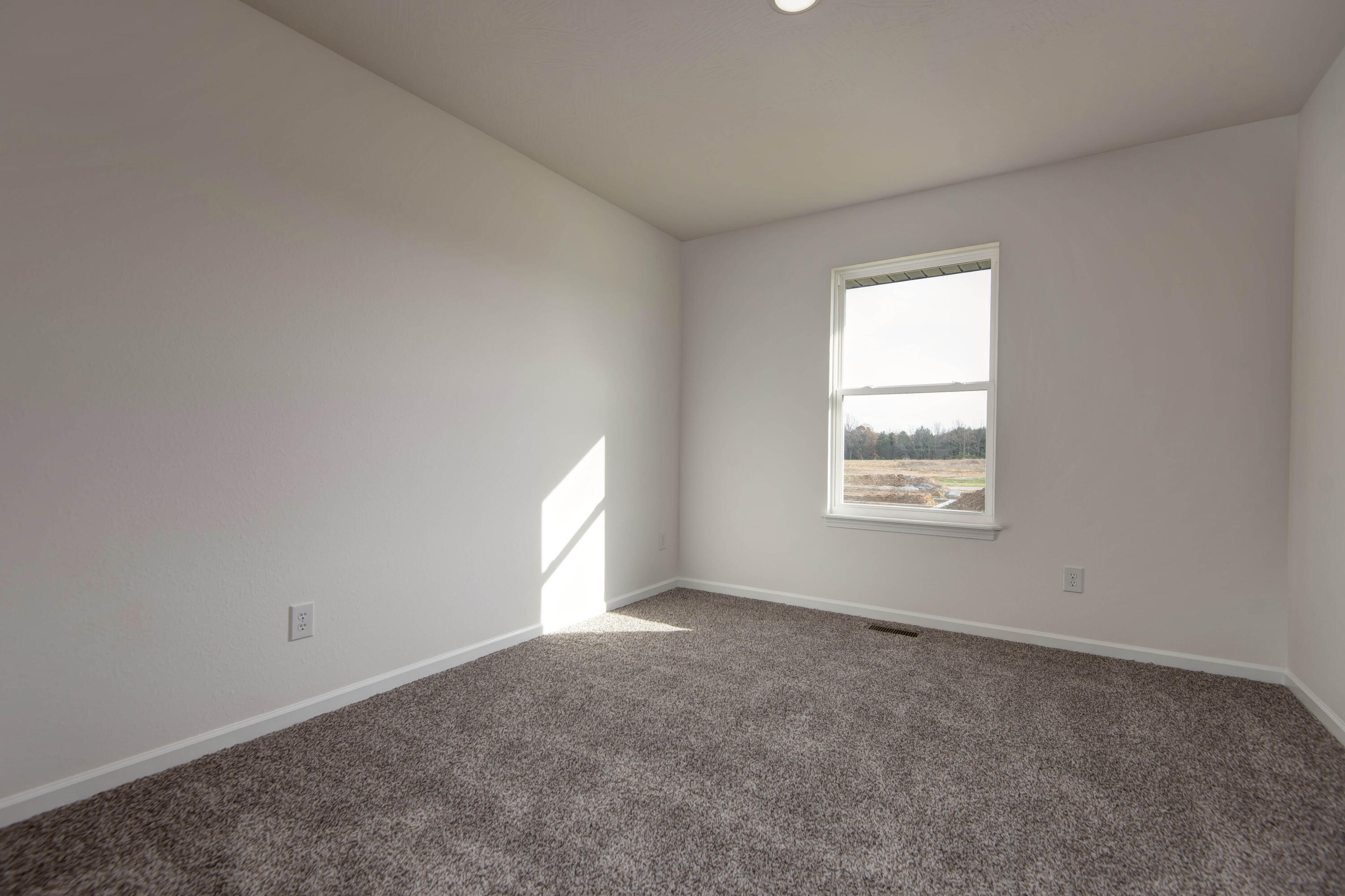 549 North Bryan Avenue Lot 26 Property Photo 20