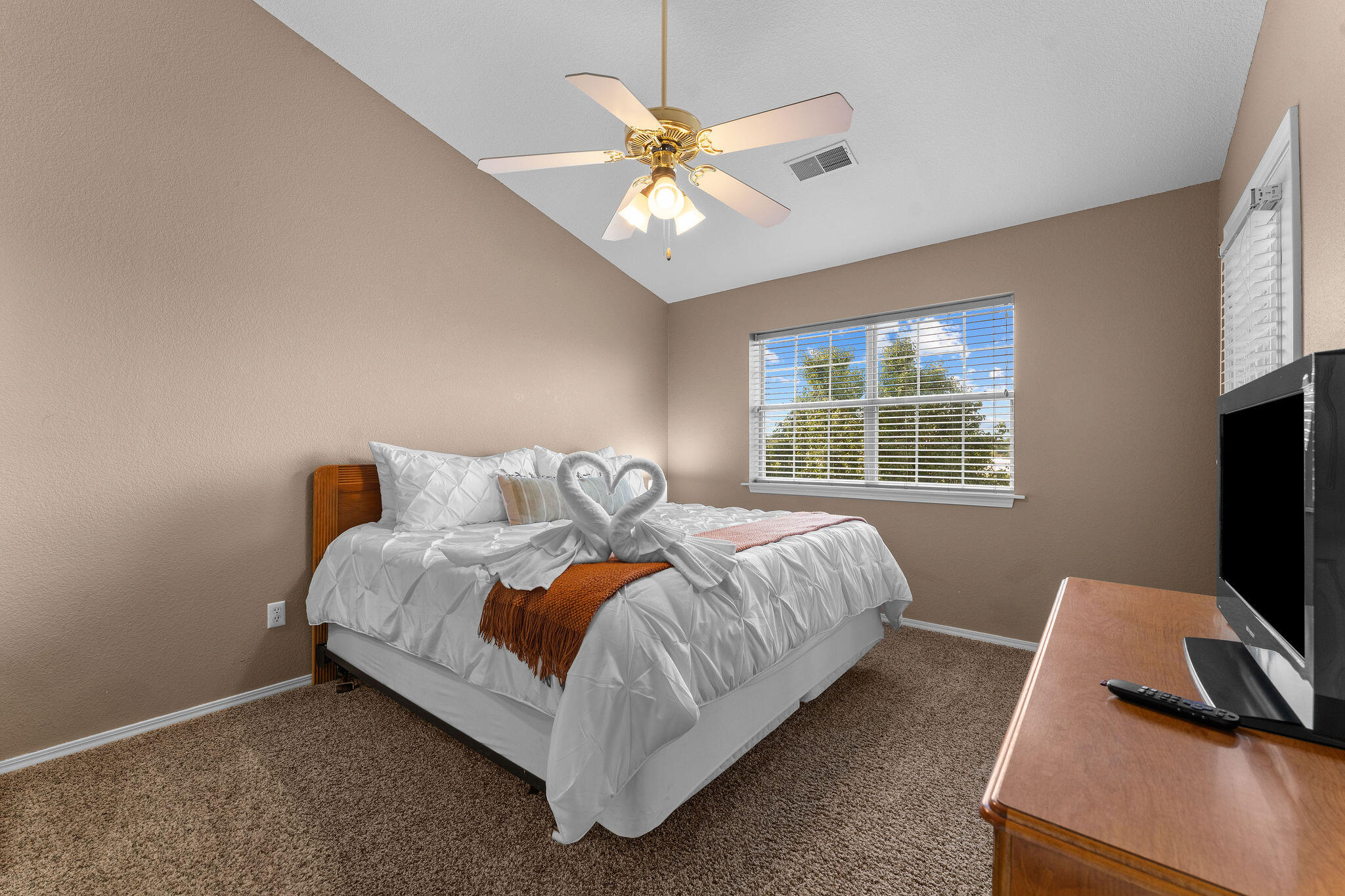 530 Spring Creek Road Apt 12 Property Photo 14