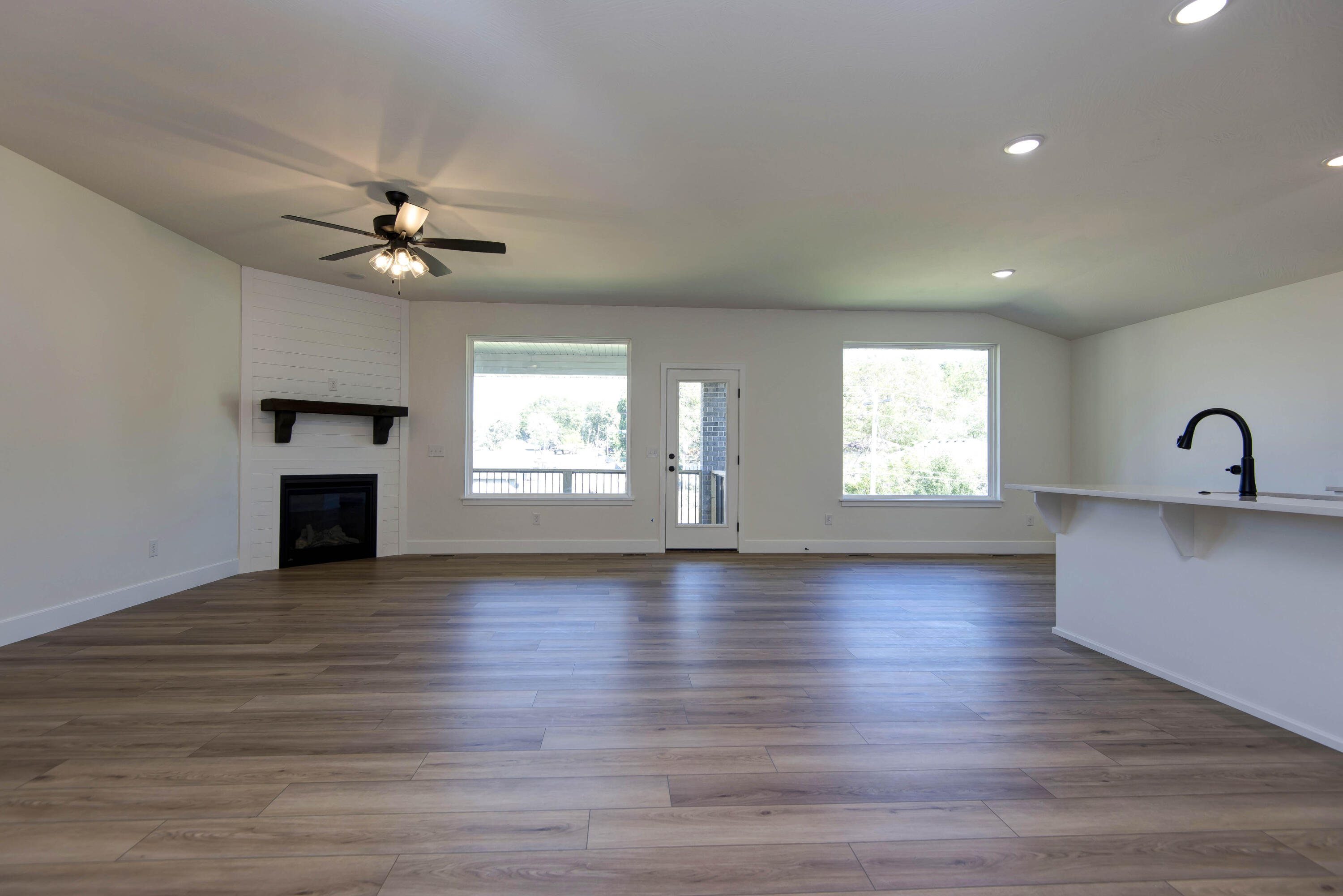 879 East Virginia Lane Lot 183 Property Photo 3