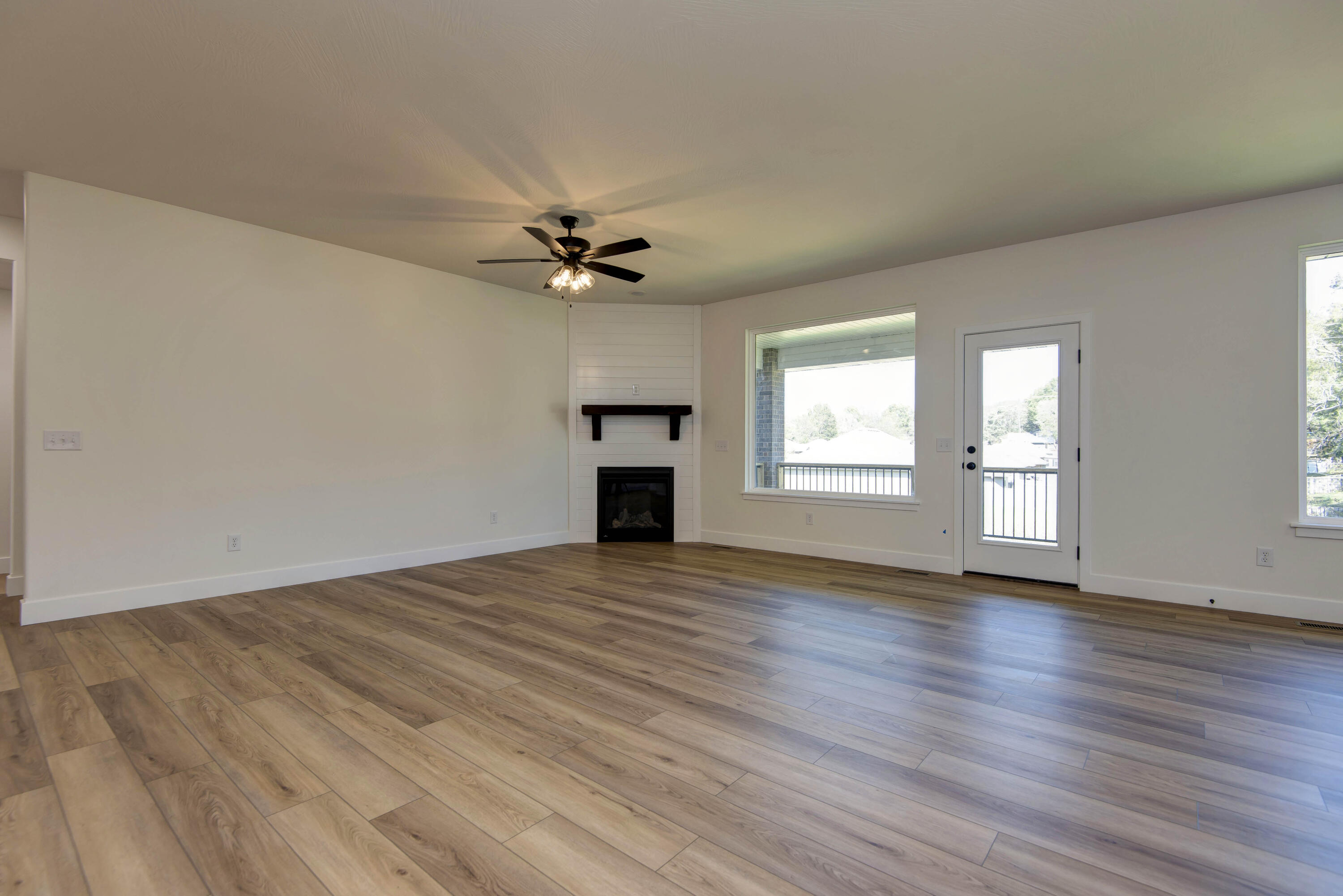 879 East Virginia Lane Lot 183 Property Photo 12