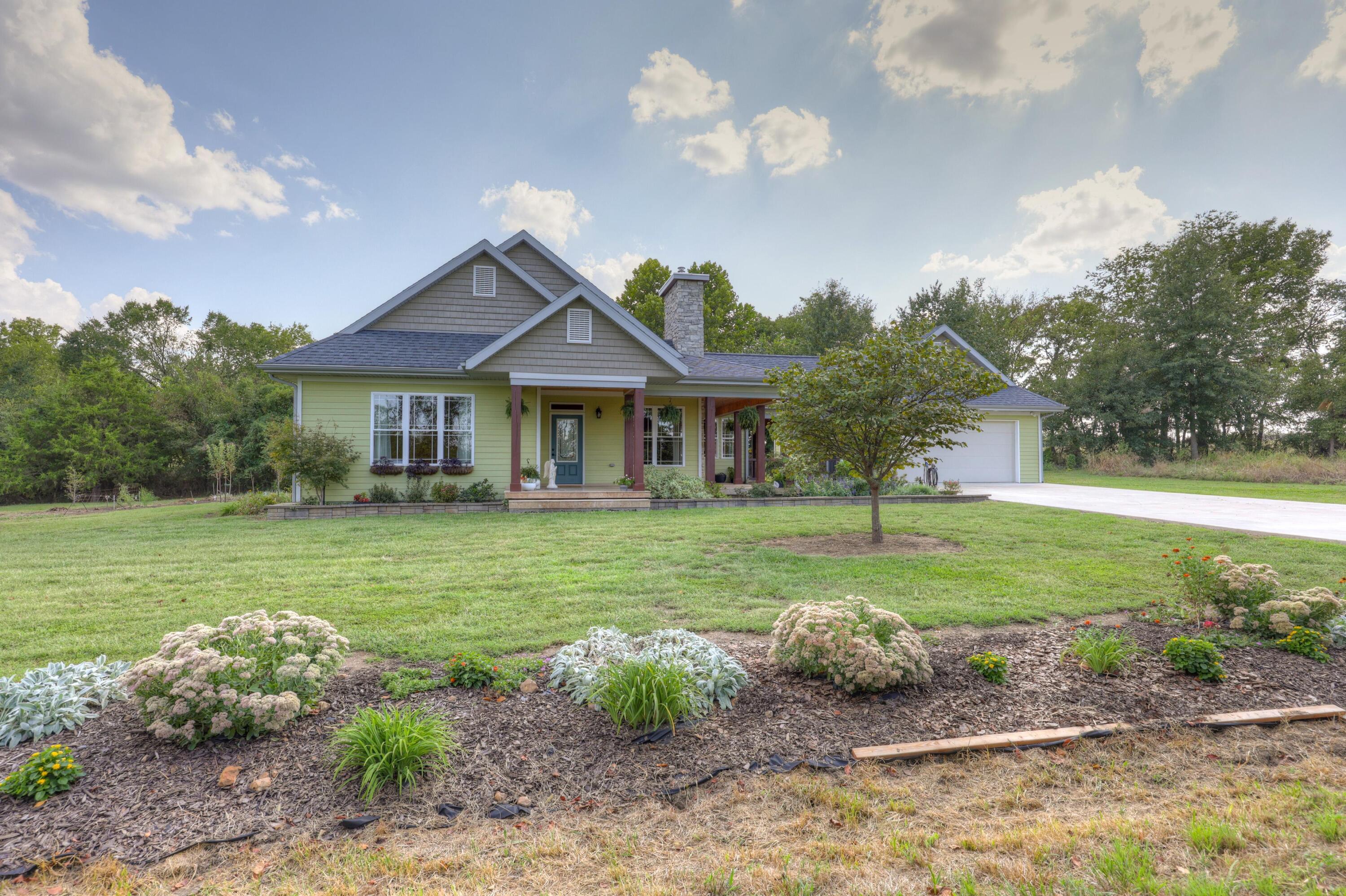 16850 Imperial Road Property Photo 2