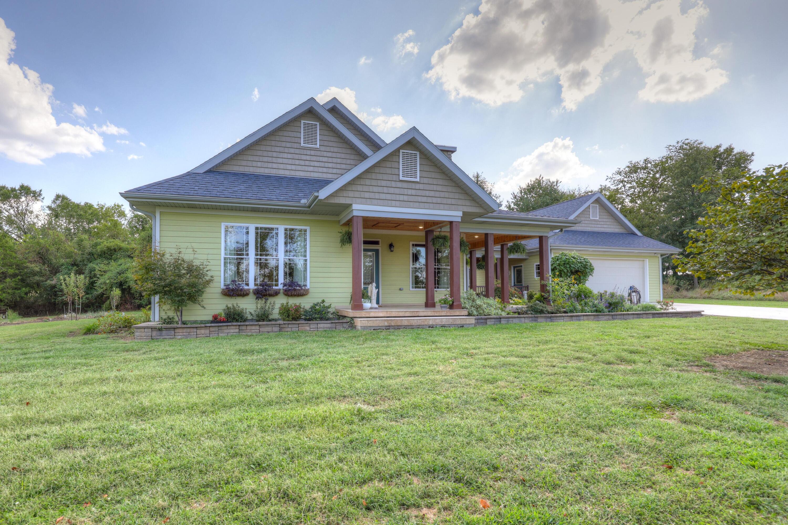 16850 Imperial Road Property Photo 3