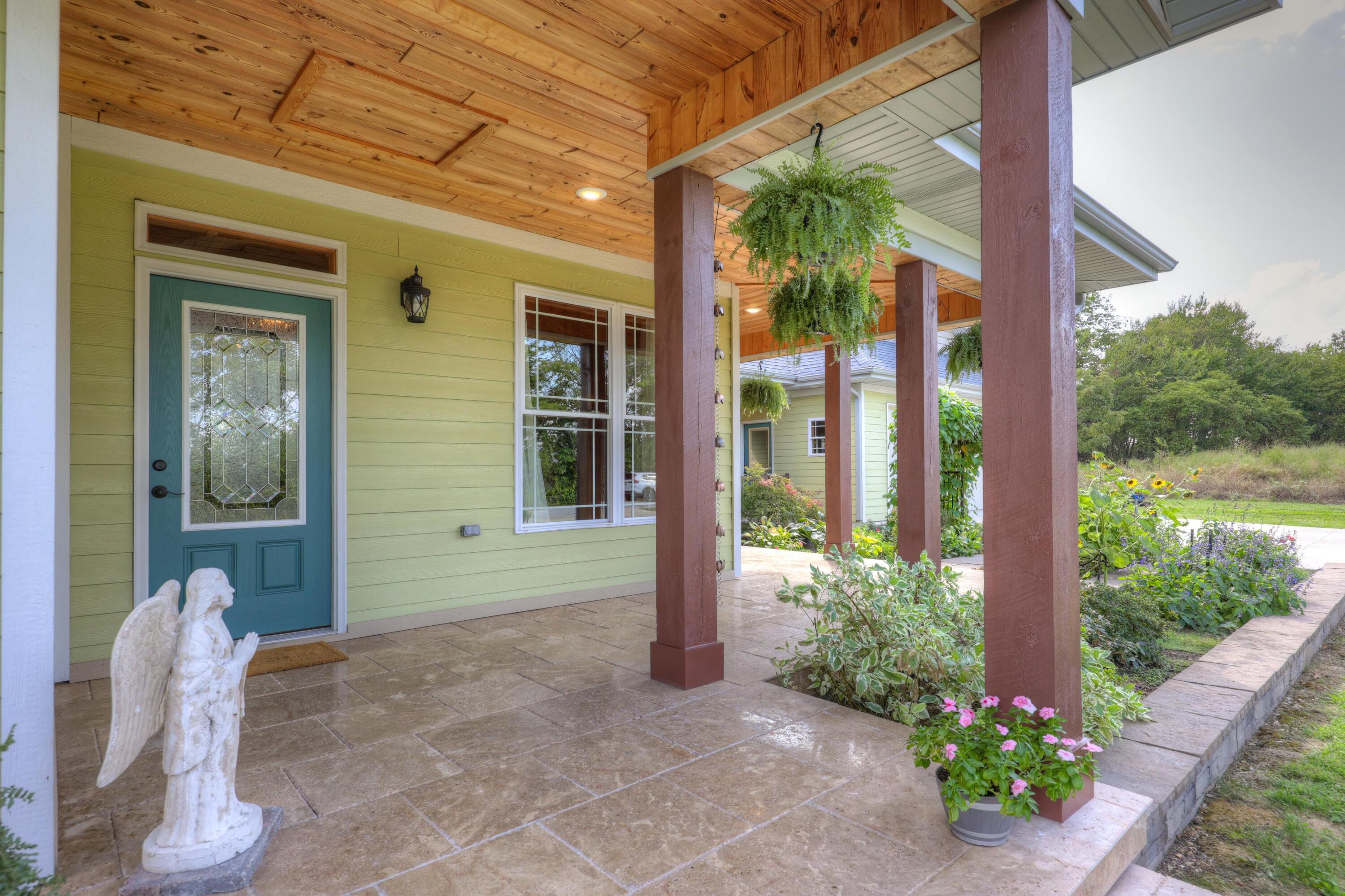 16850 Imperial Road Property Photo 6