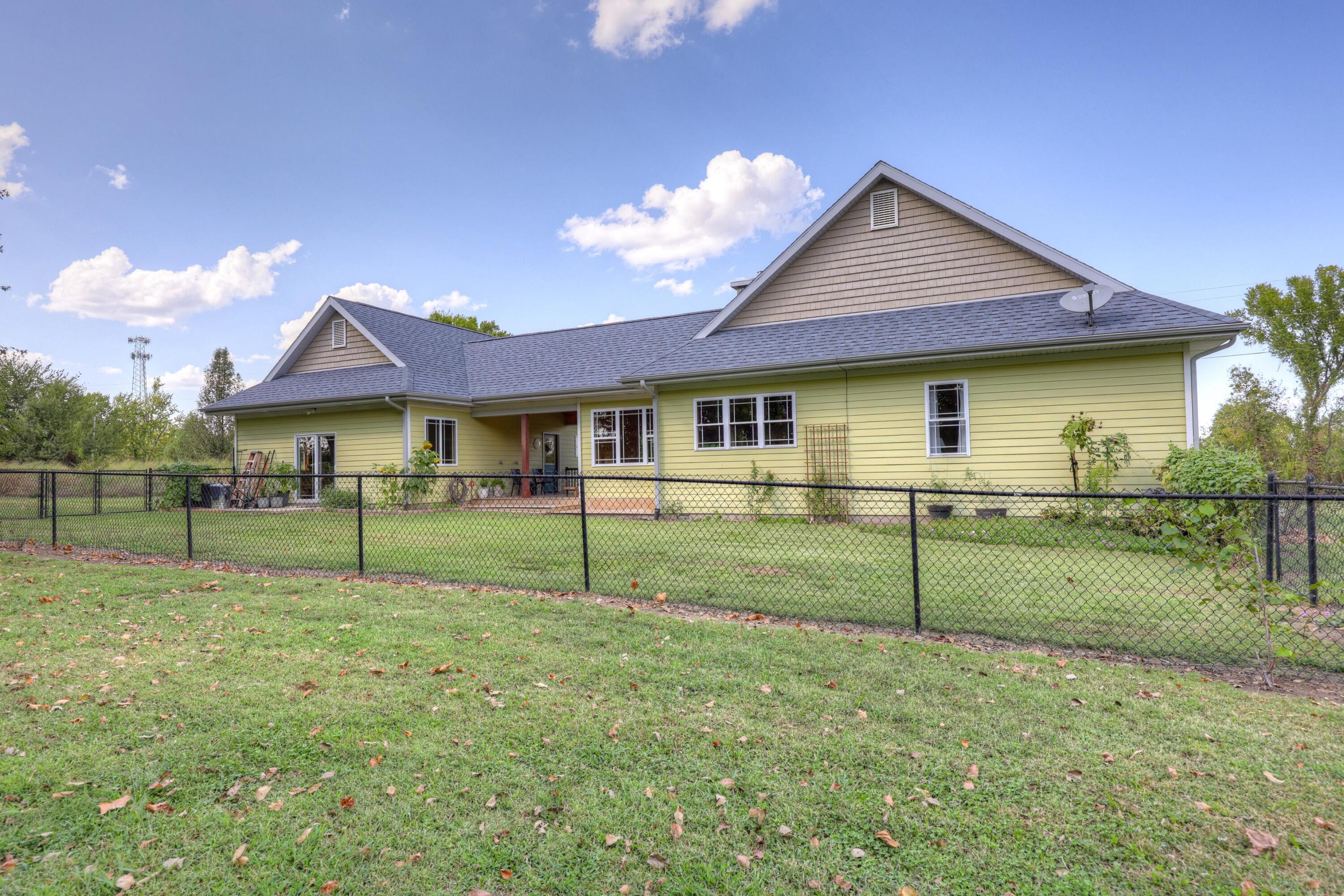 16850 Imperial Road Property Photo 8