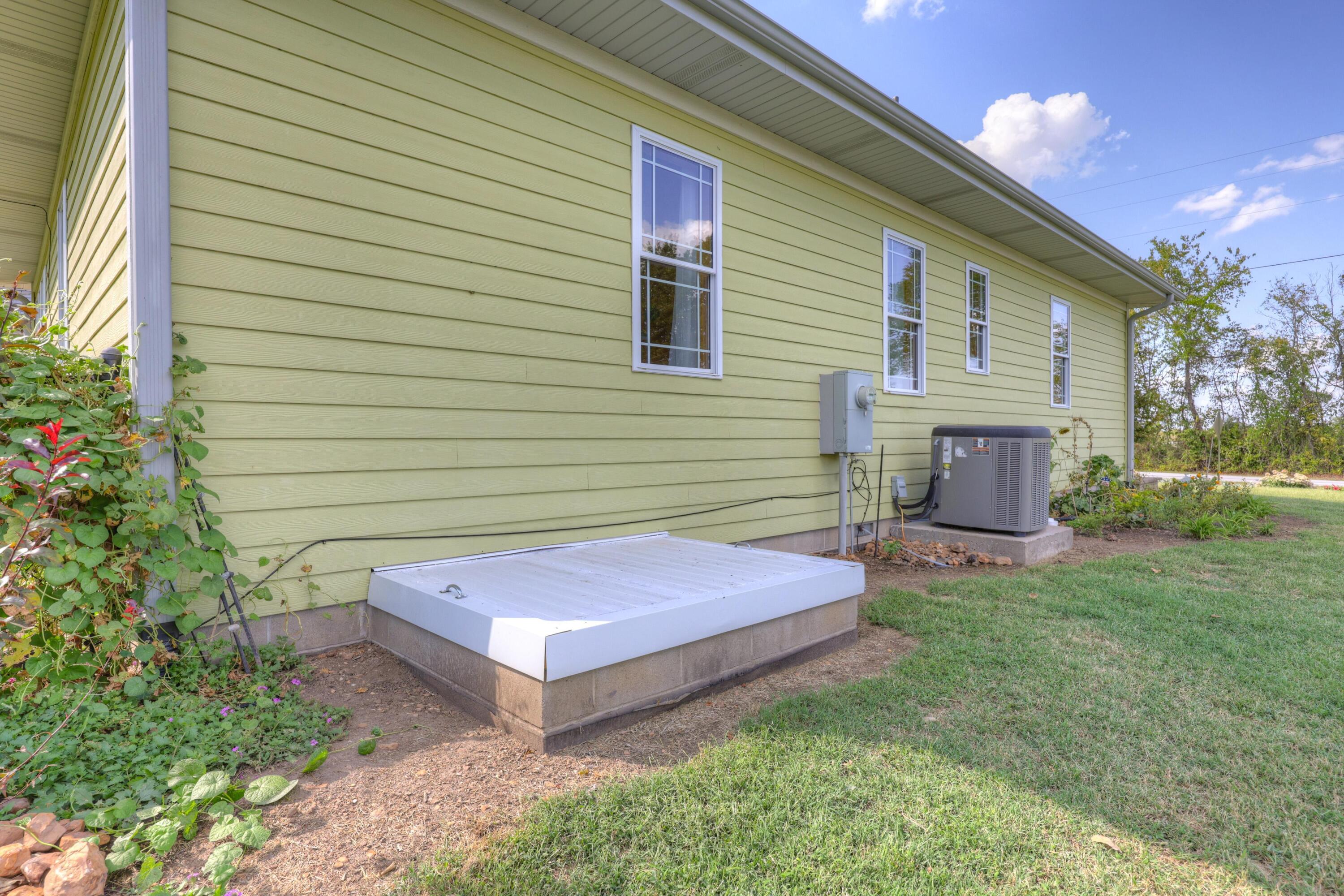 16850 Imperial Road Property Photo 11