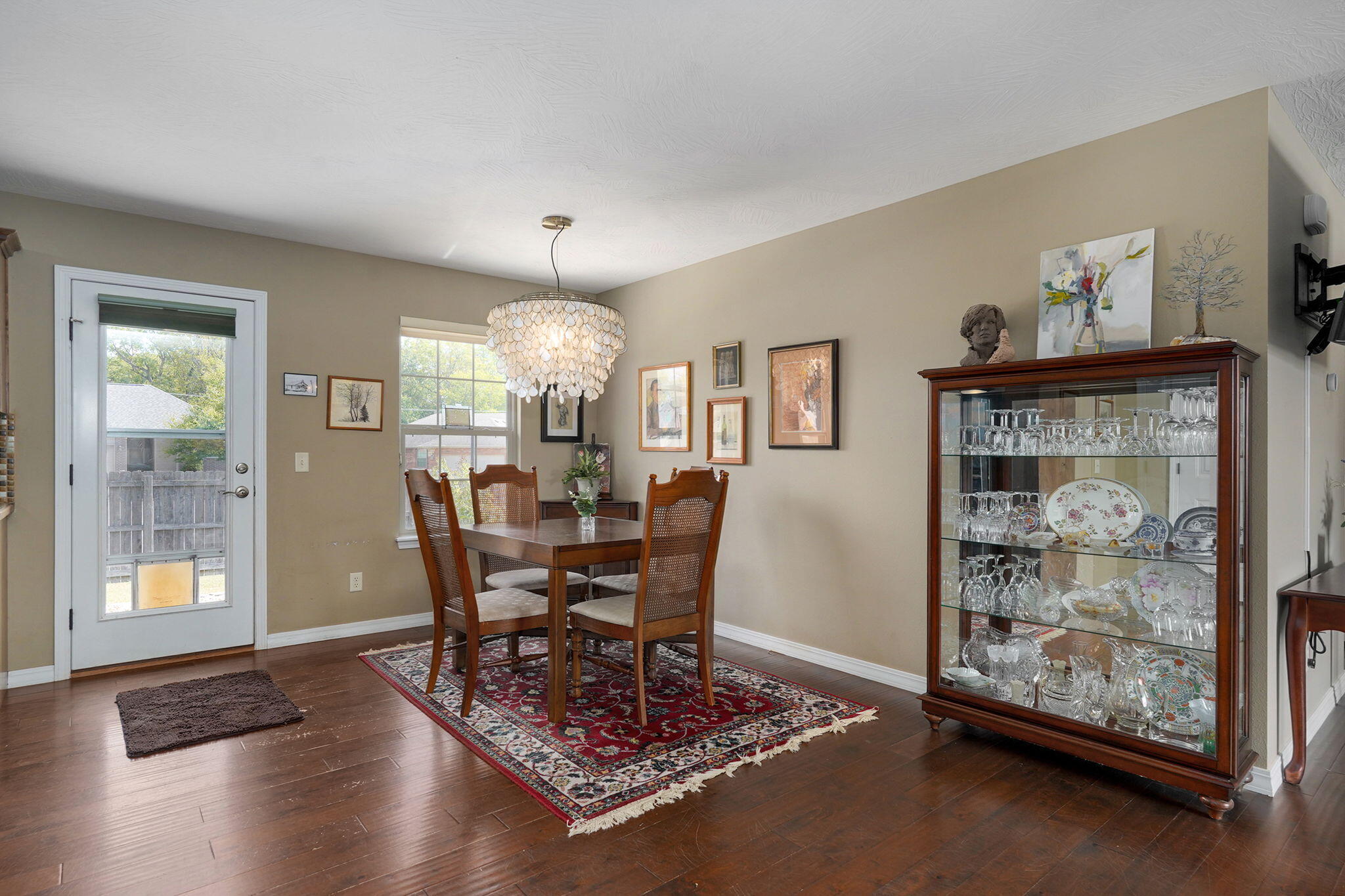 1260 South Venice Avenue Property Photo 12