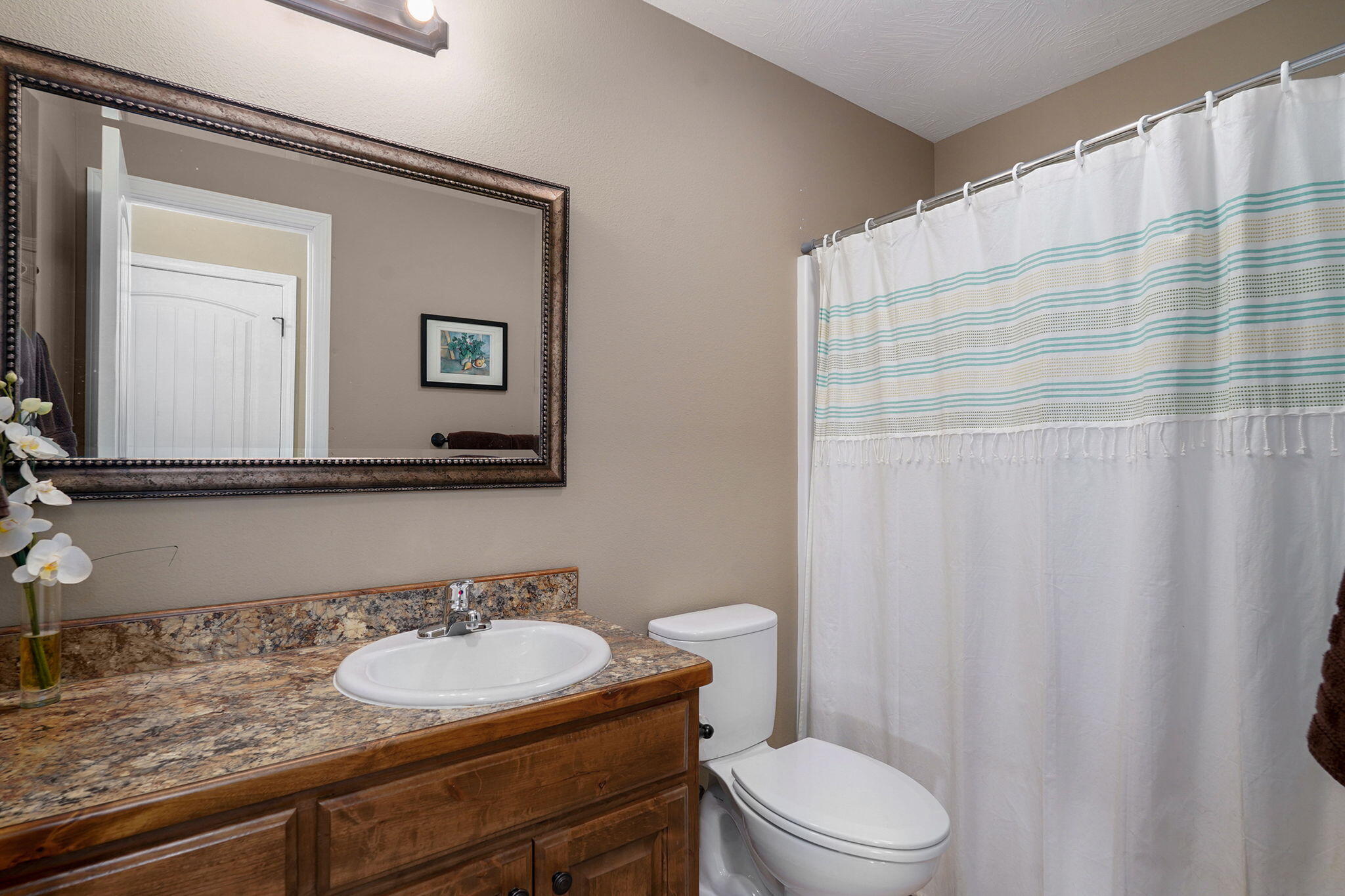 1260 South Venice Avenue Property Photo 22