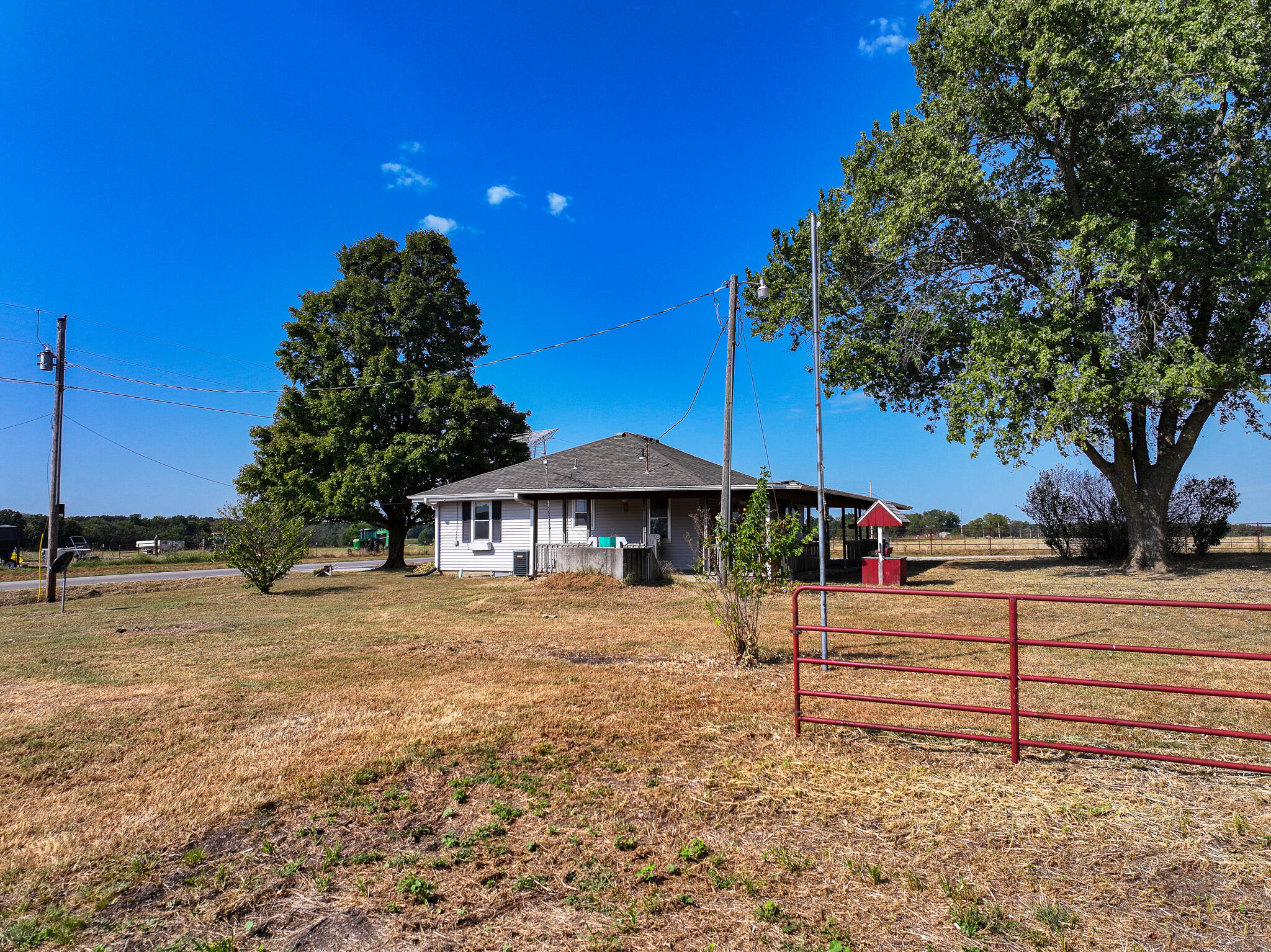 11795 State Highway Tt Property Photo 33