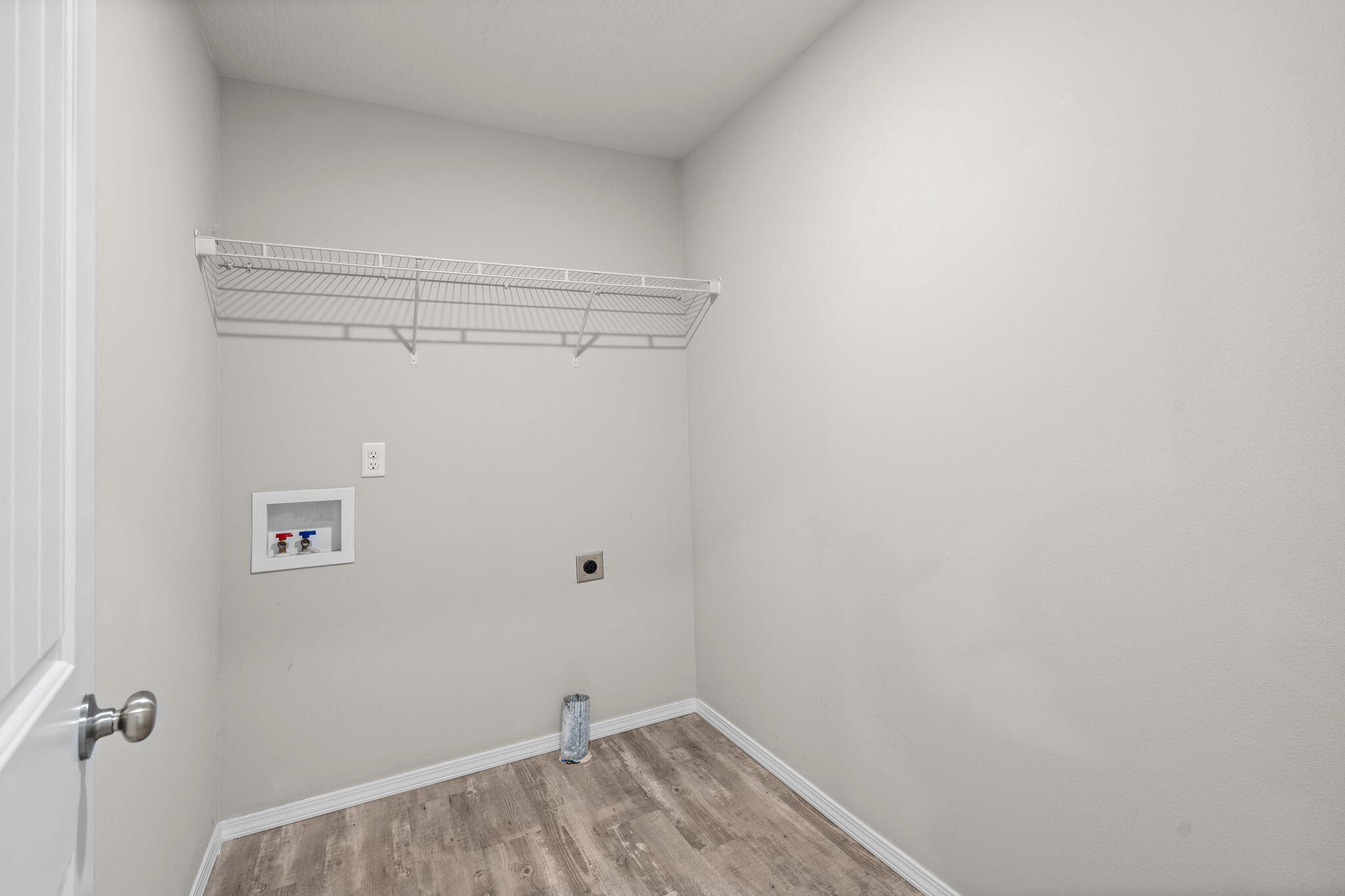 301 East Rosalie Property Photo 14