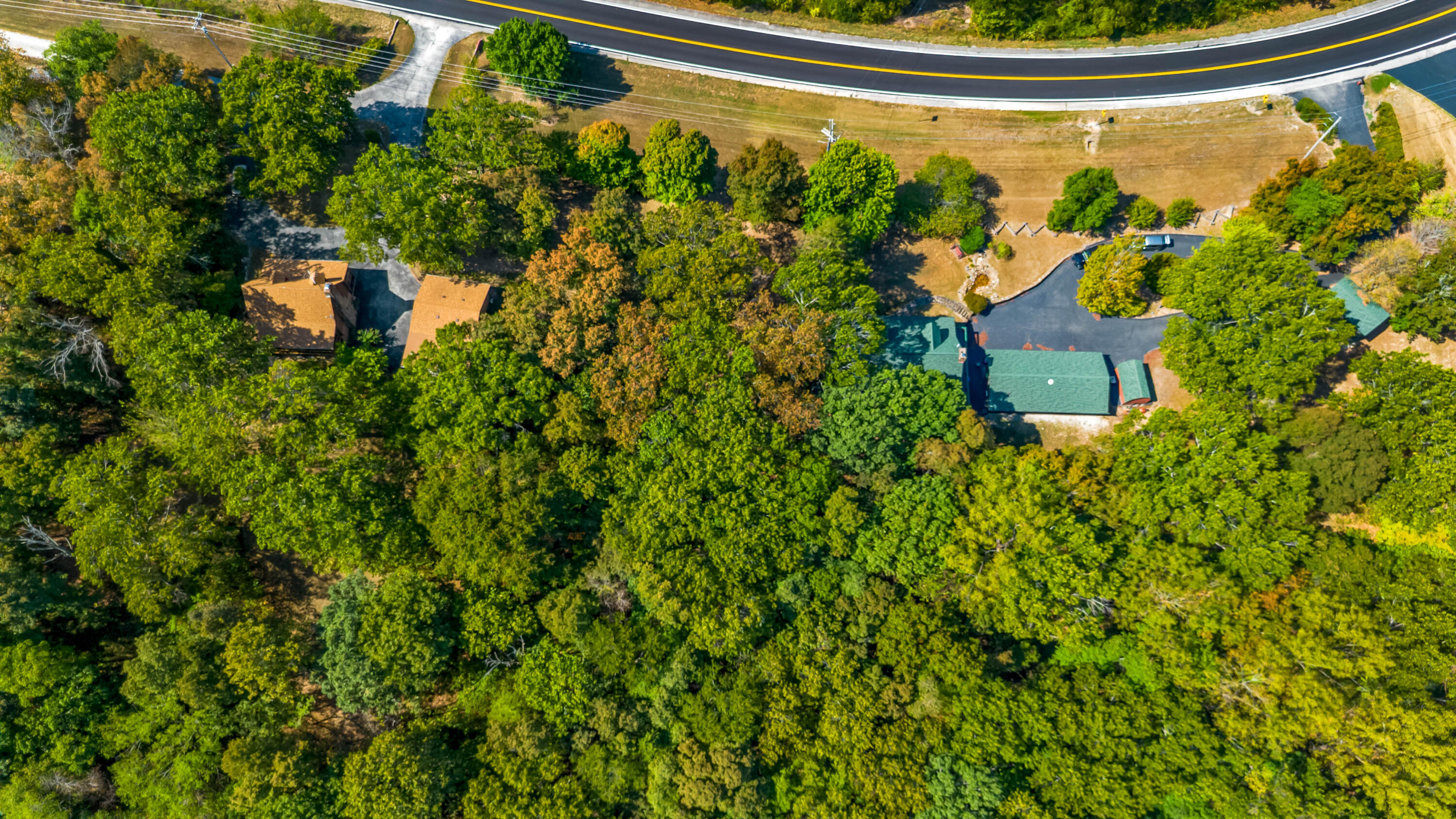 1906 State Highway 265 Property Photo 6