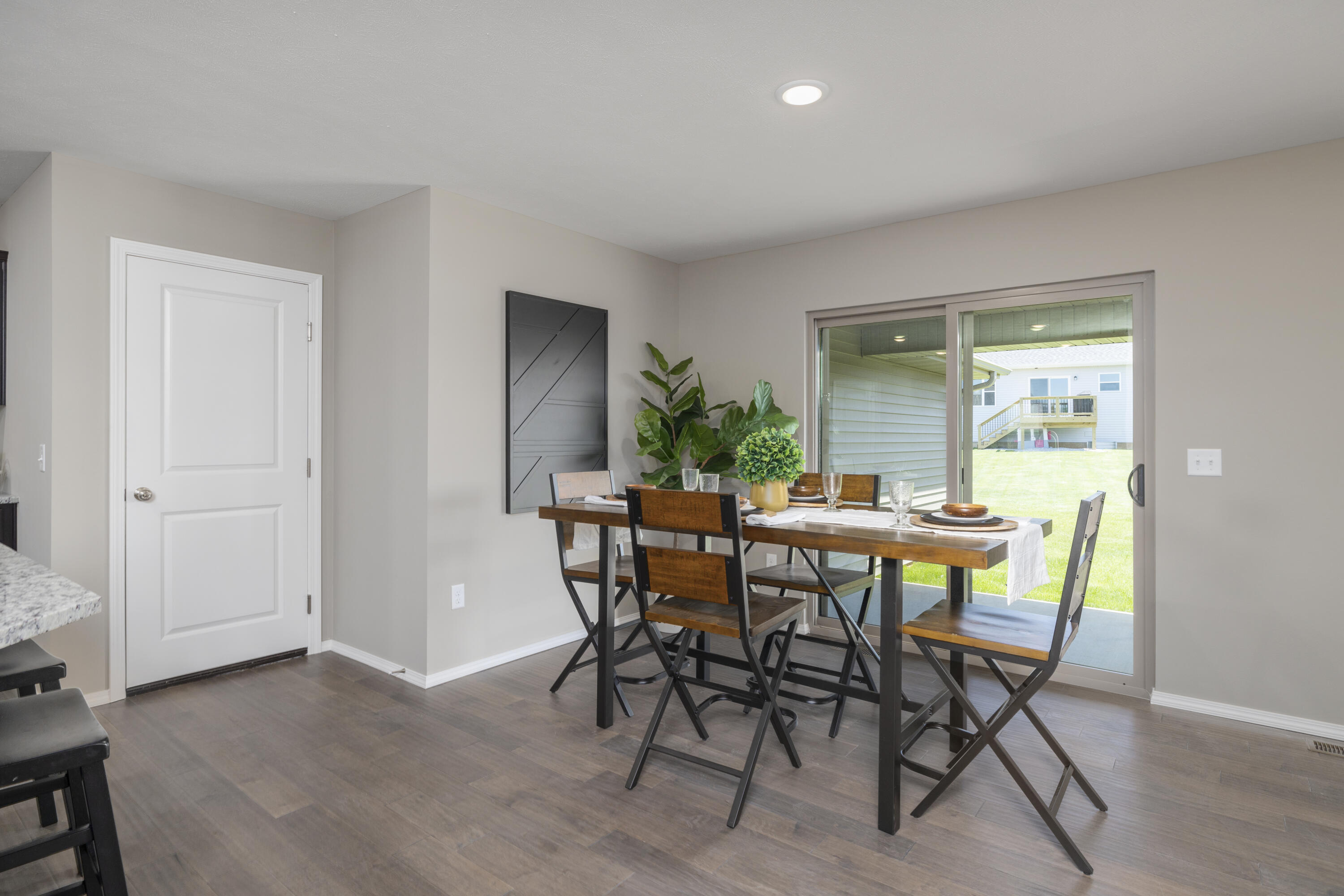1353 North Sandy Creek Circle Property Photo 8