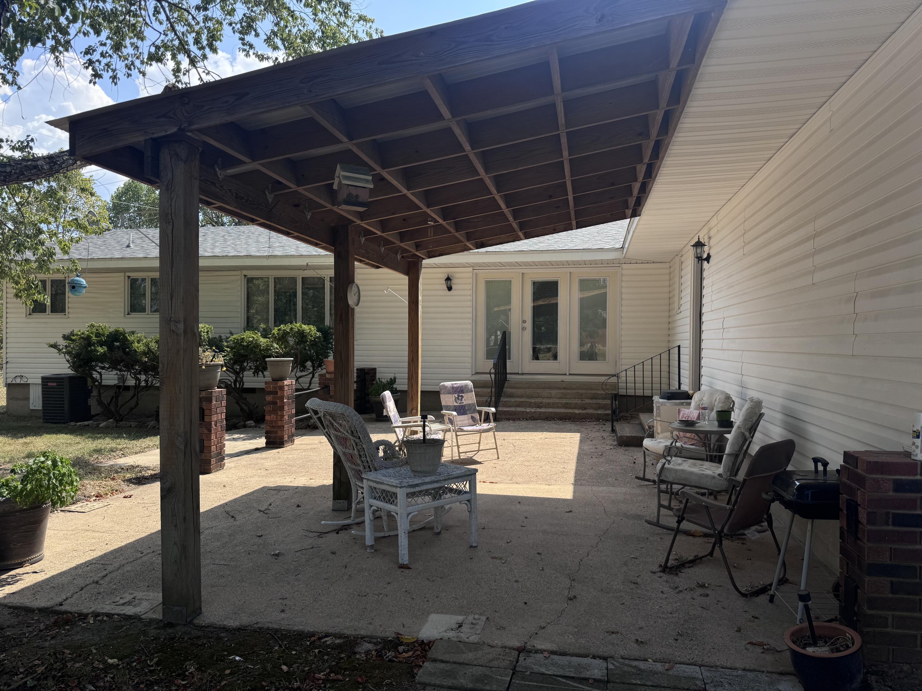 1208 Cooper Avenue Property Photo 7