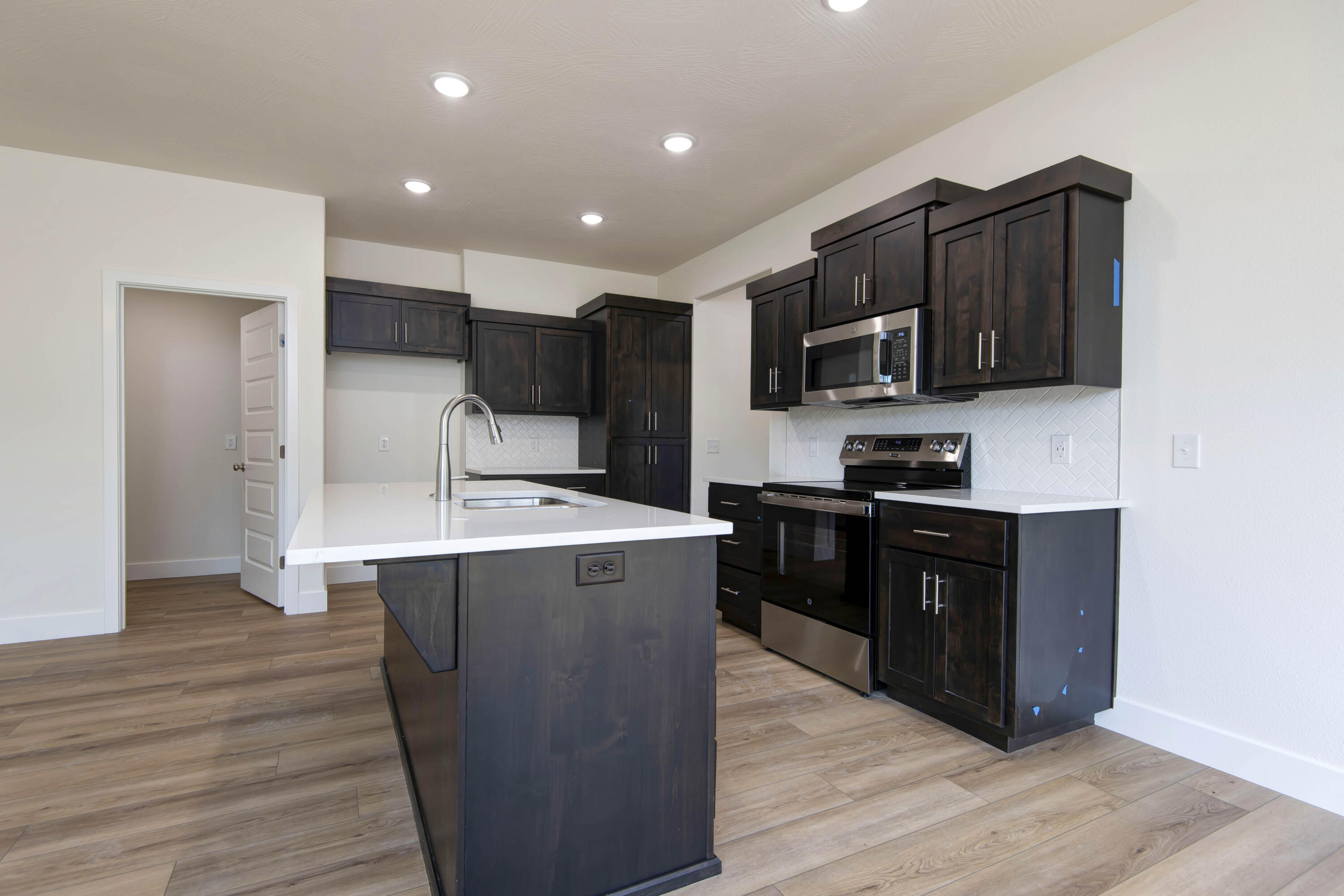 4083 Tamarack Lane Lot 178 Property Photo 6