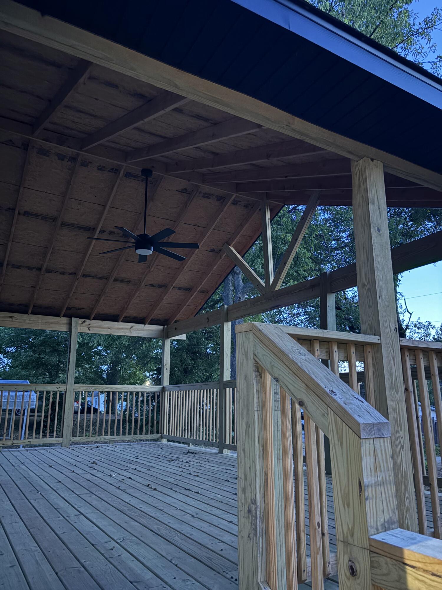 408 2nd Street Property Photo 2