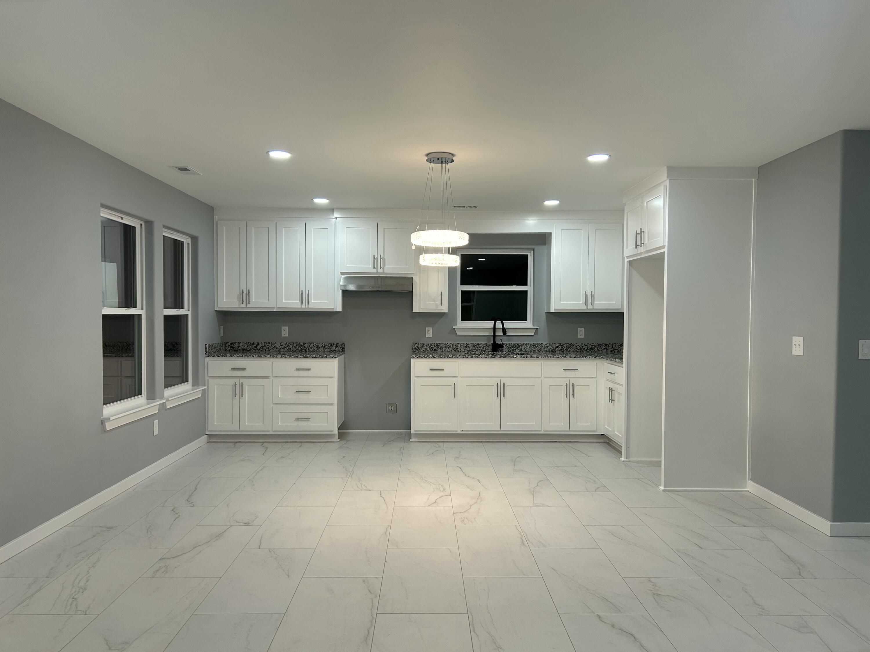 408 2nd Street Property Photo 6