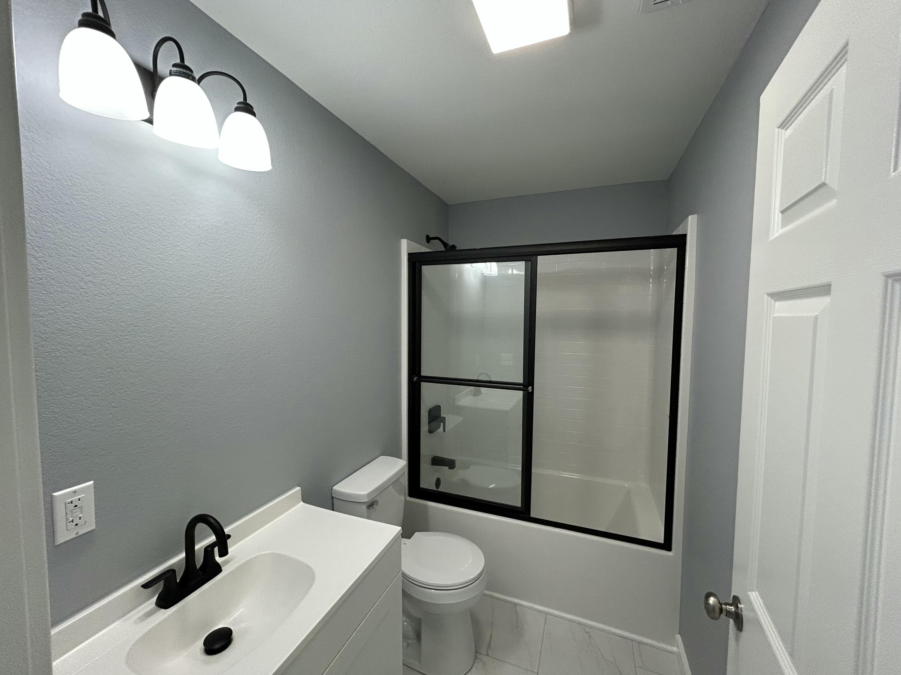408 2nd Street Property Photo 14
