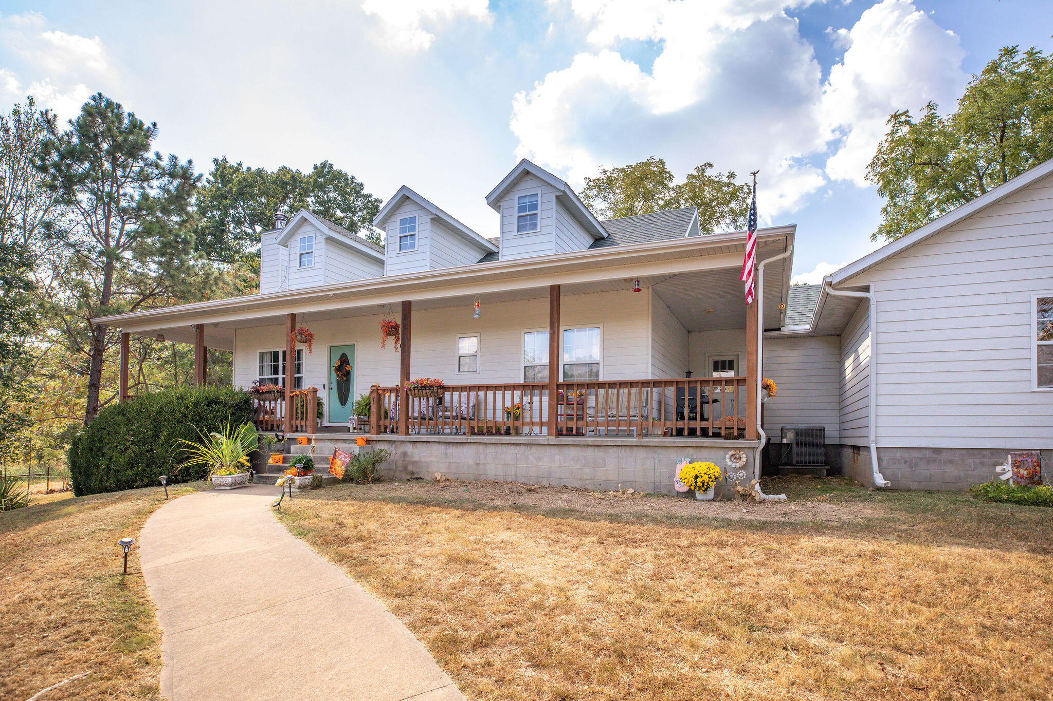 25323 Farm Road 1242 Property Photo 3