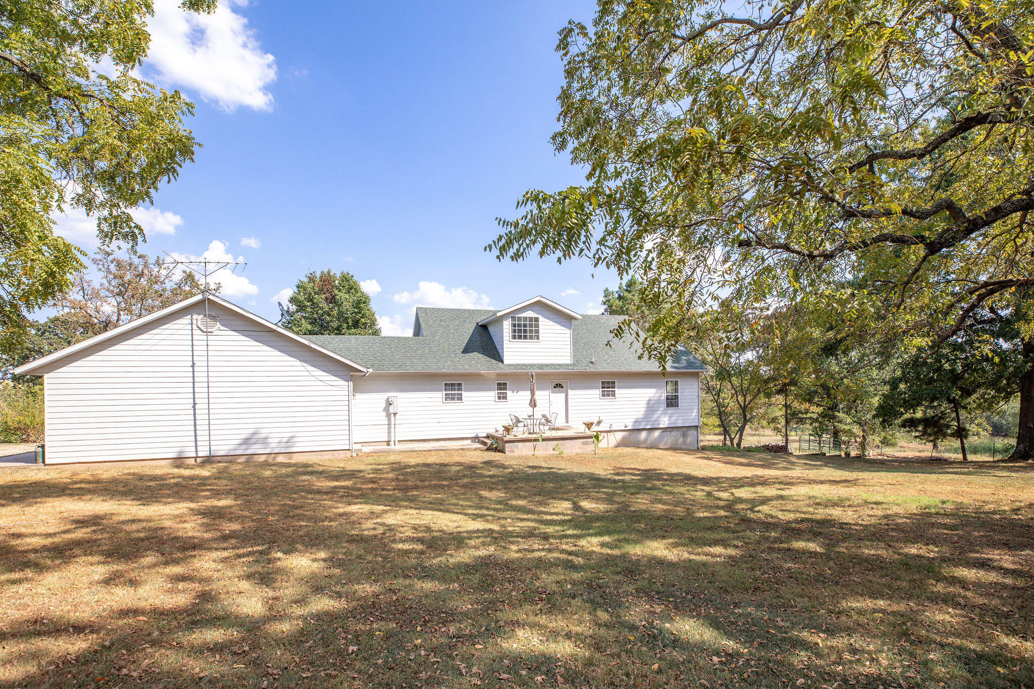 25323 Farm Road 1242 Property Photo 32