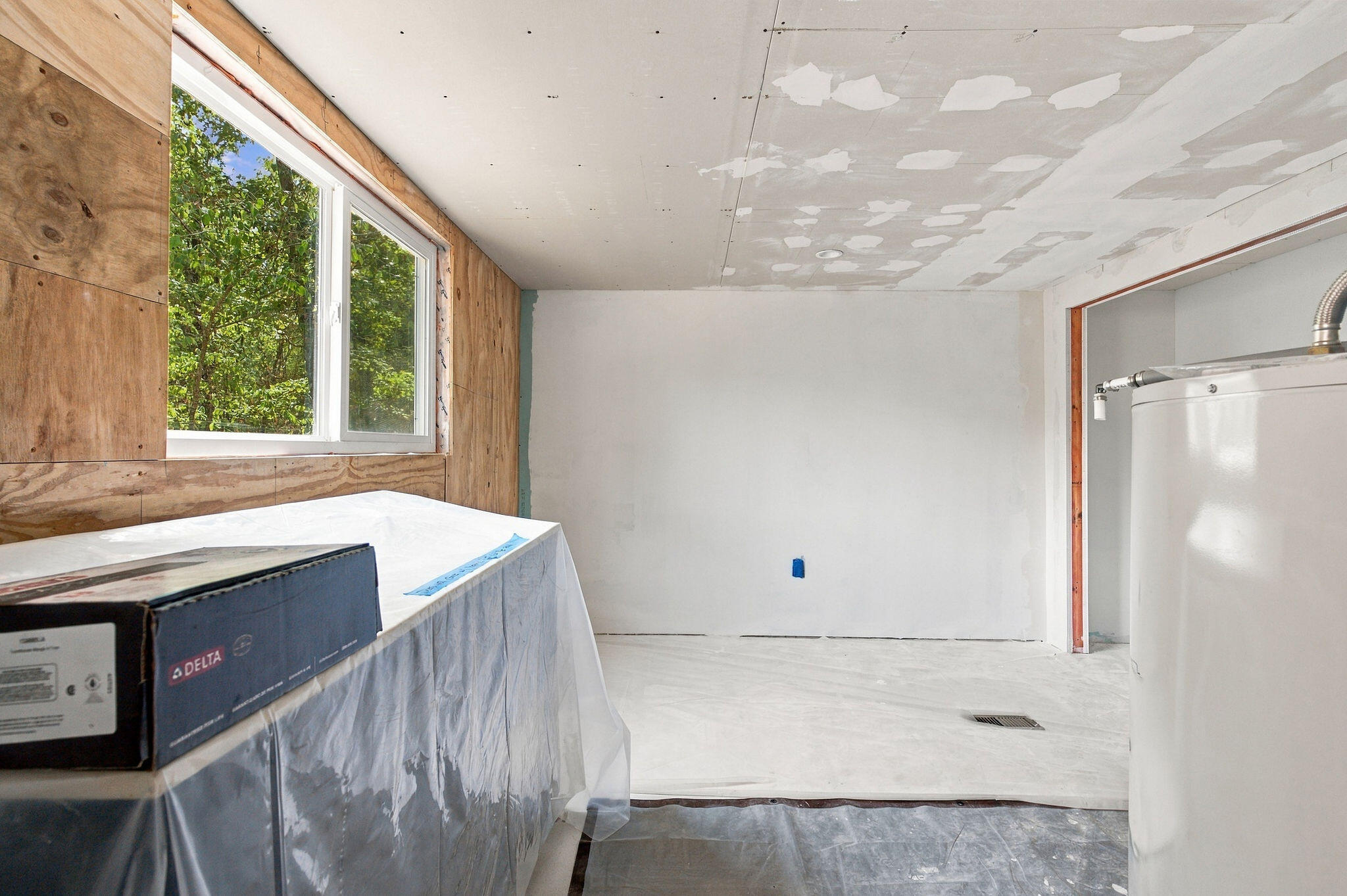 8 Lake Forest Drive Property Photo 11