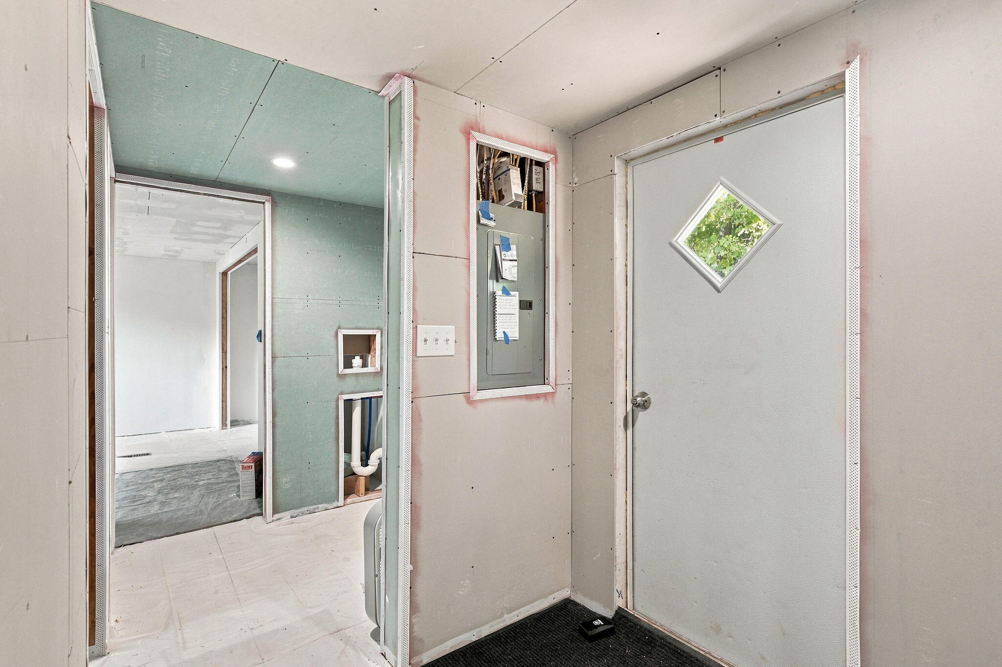 8 Lake Forest Drive Property Photo 30
