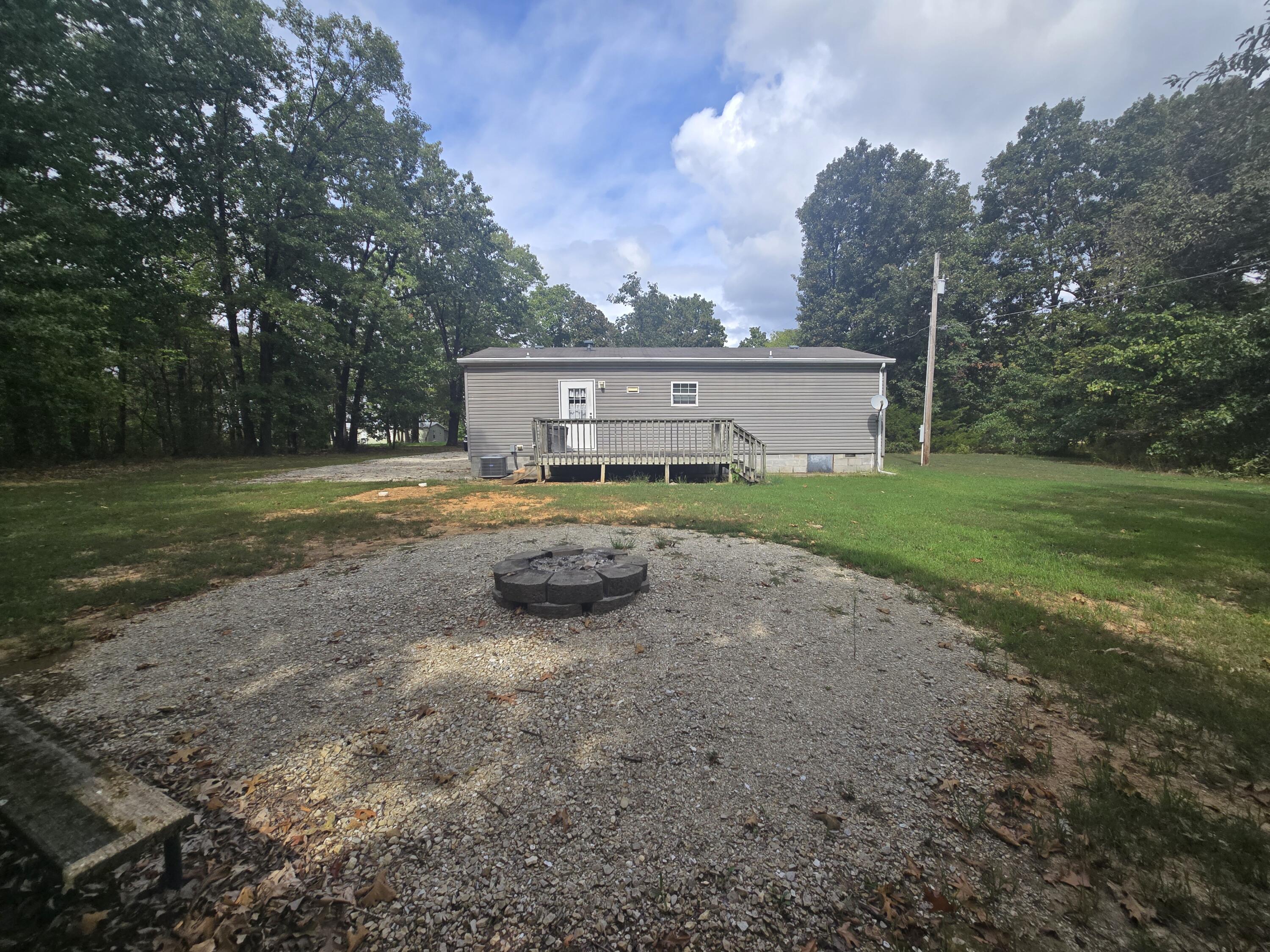 21619 County Road 273a Property Photo 4