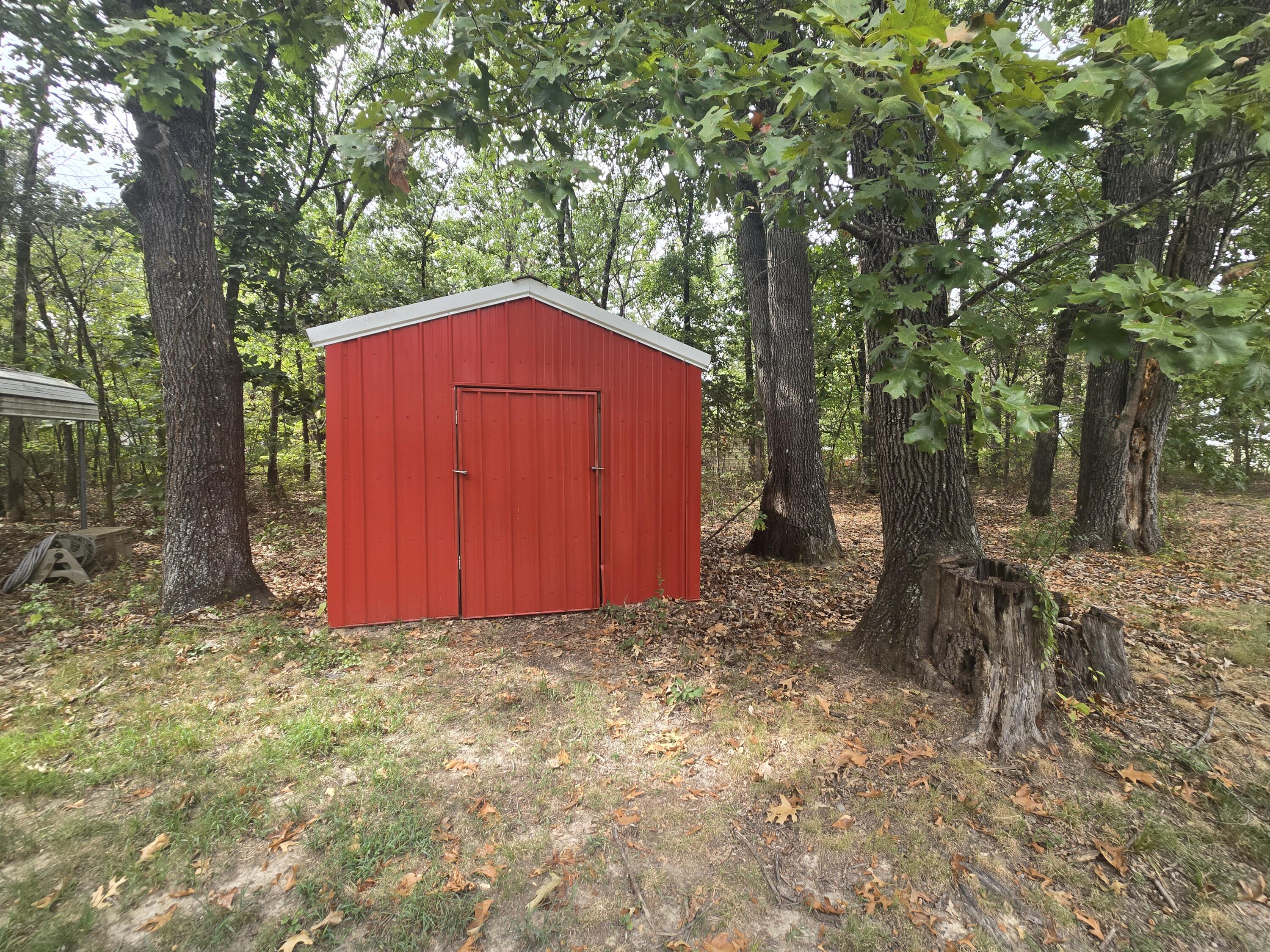 21619 County Road 273a Property Photo 28