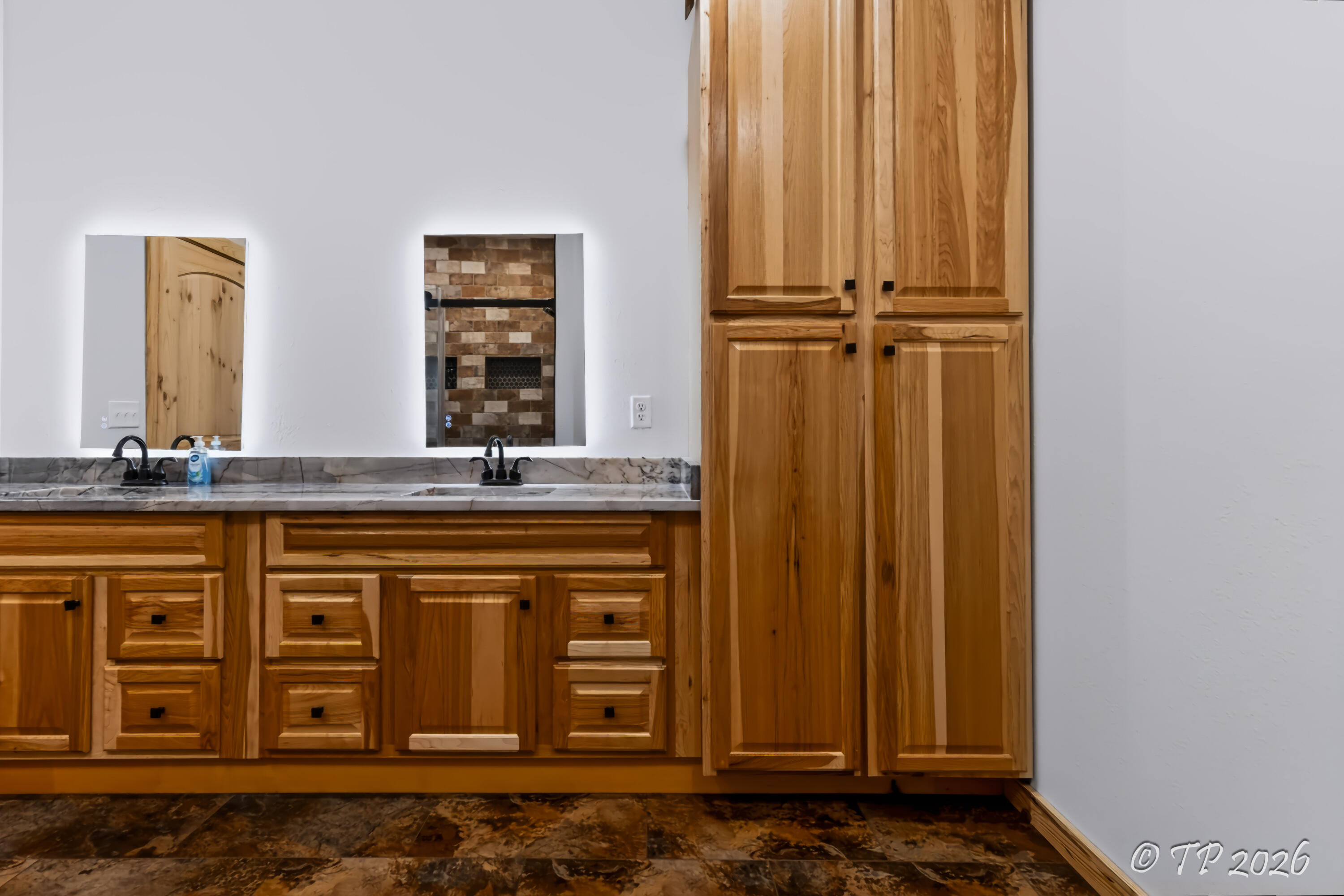 6475 Private Road 1182 Property Photo 16