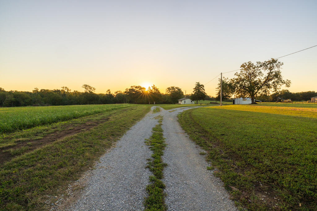 2395 Southwest County Road Property Photo 51