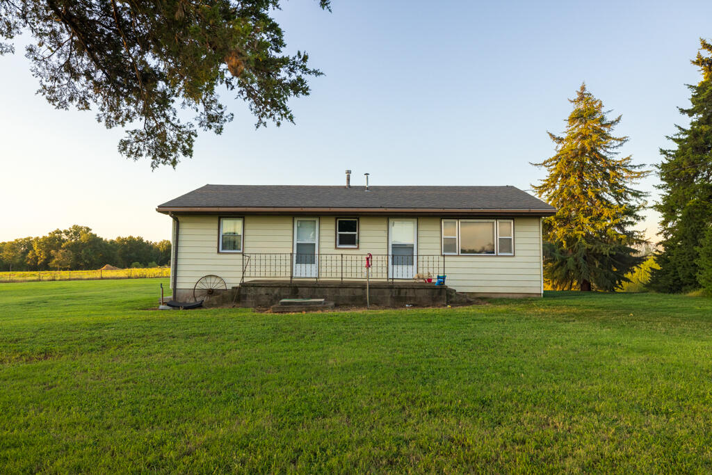 2395 Southwest County Road Property Photo 59