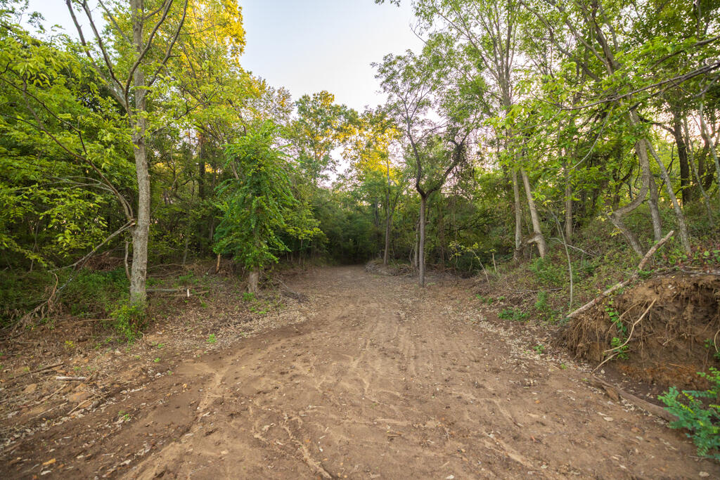 2395 Southwest County Road Property Photo 68