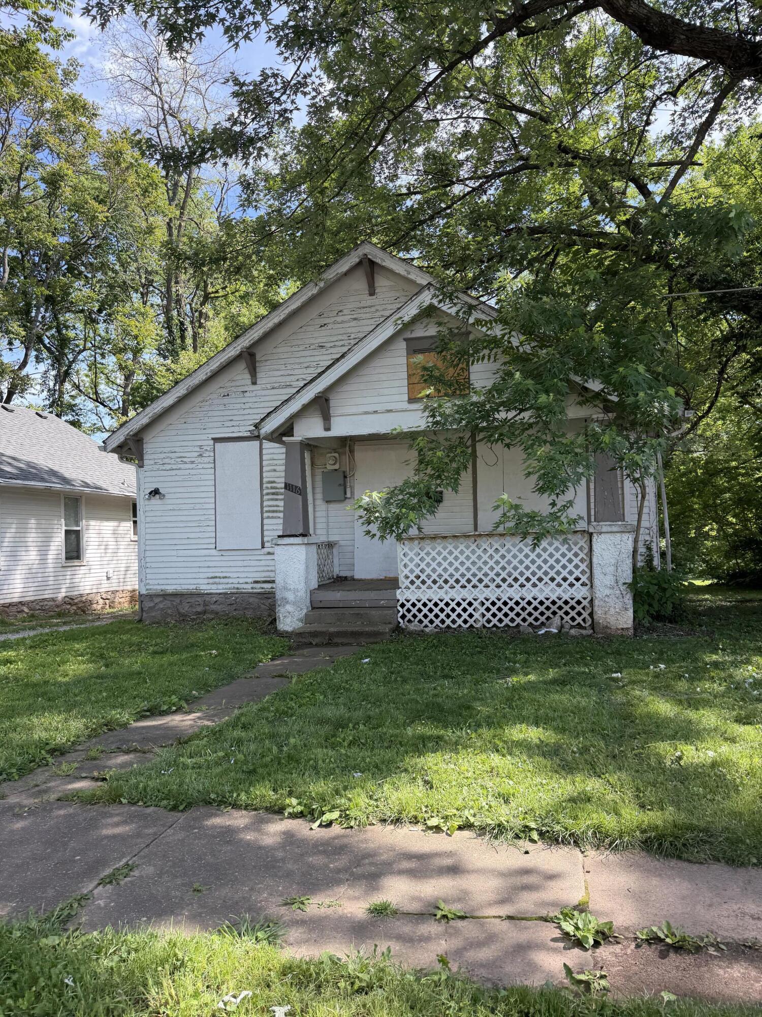 1116 West Madison Street Property Photo 2