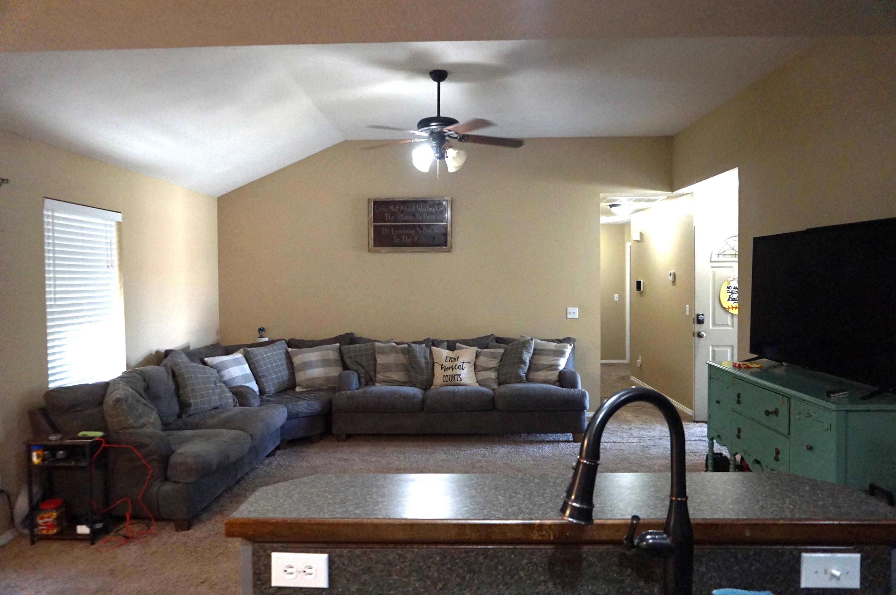 230 East Lapis Avenue Property Photo 8