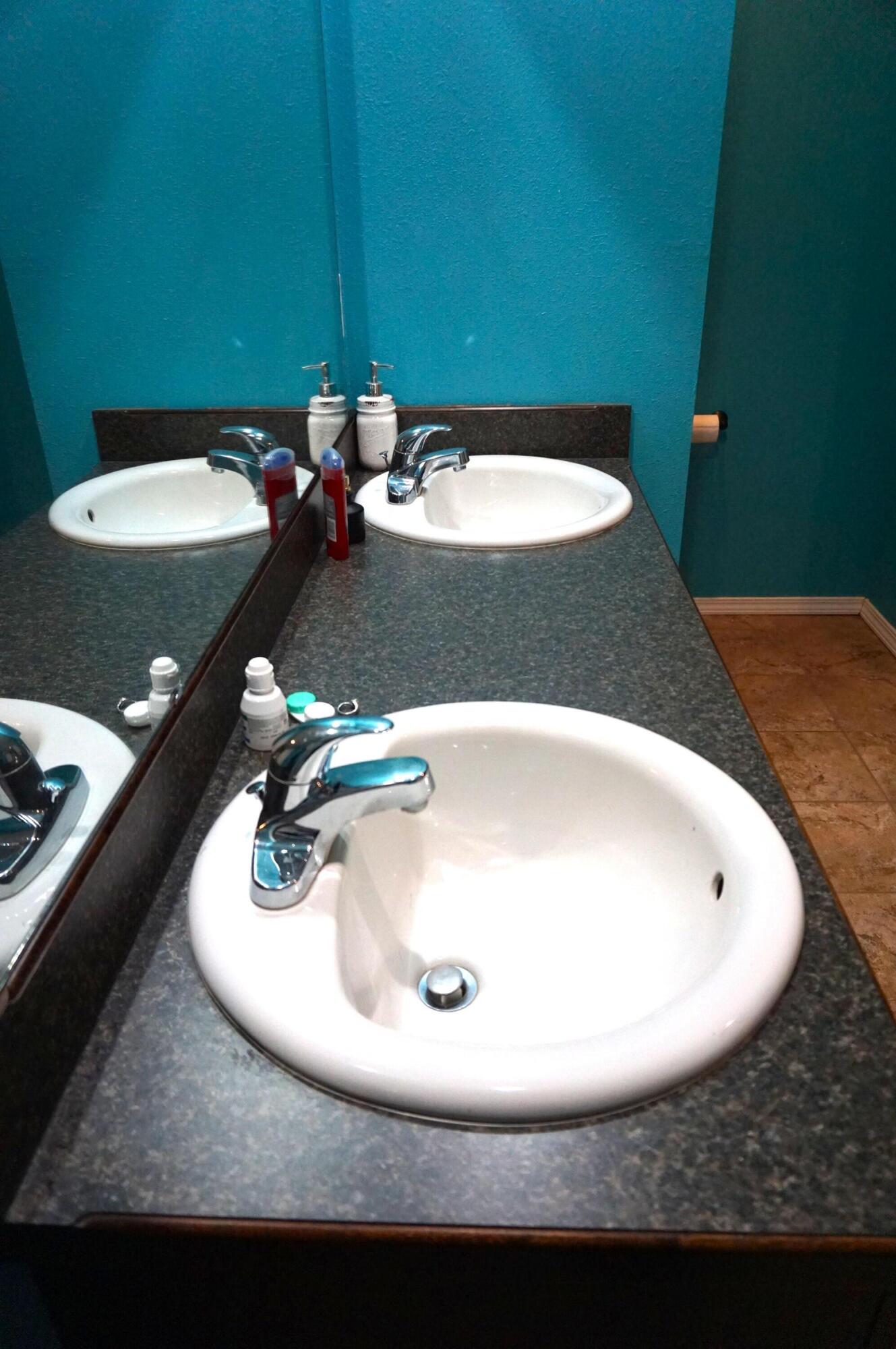 230 East Lapis Avenue Property Photo 22