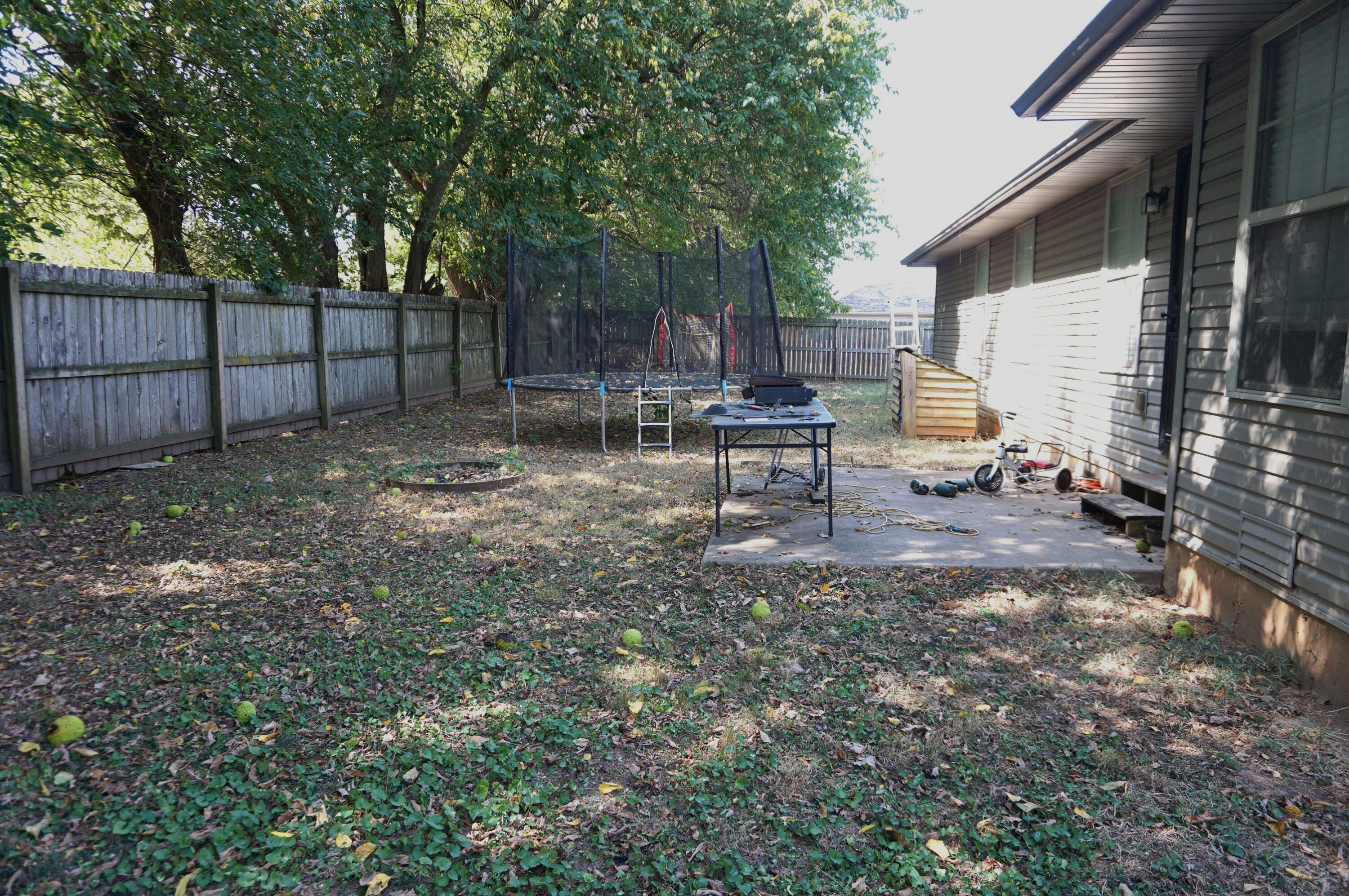 230 East Lapis Avenue Property Photo 30