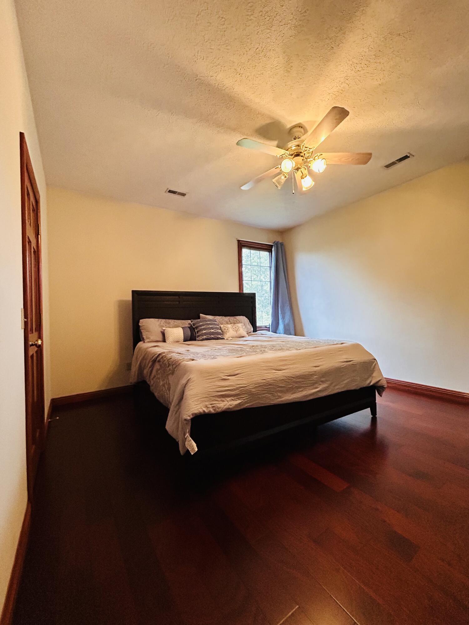 1021 East Ironbridge Circle South Property Photo 25