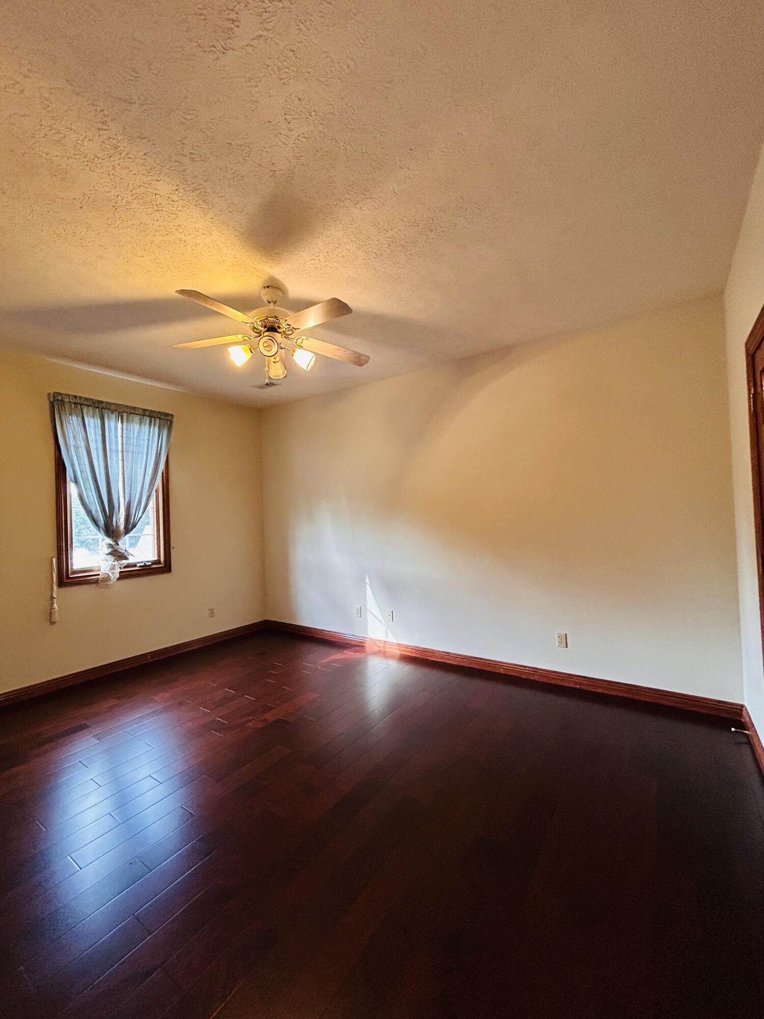 1021 East Ironbridge Circle South Property Photo 27