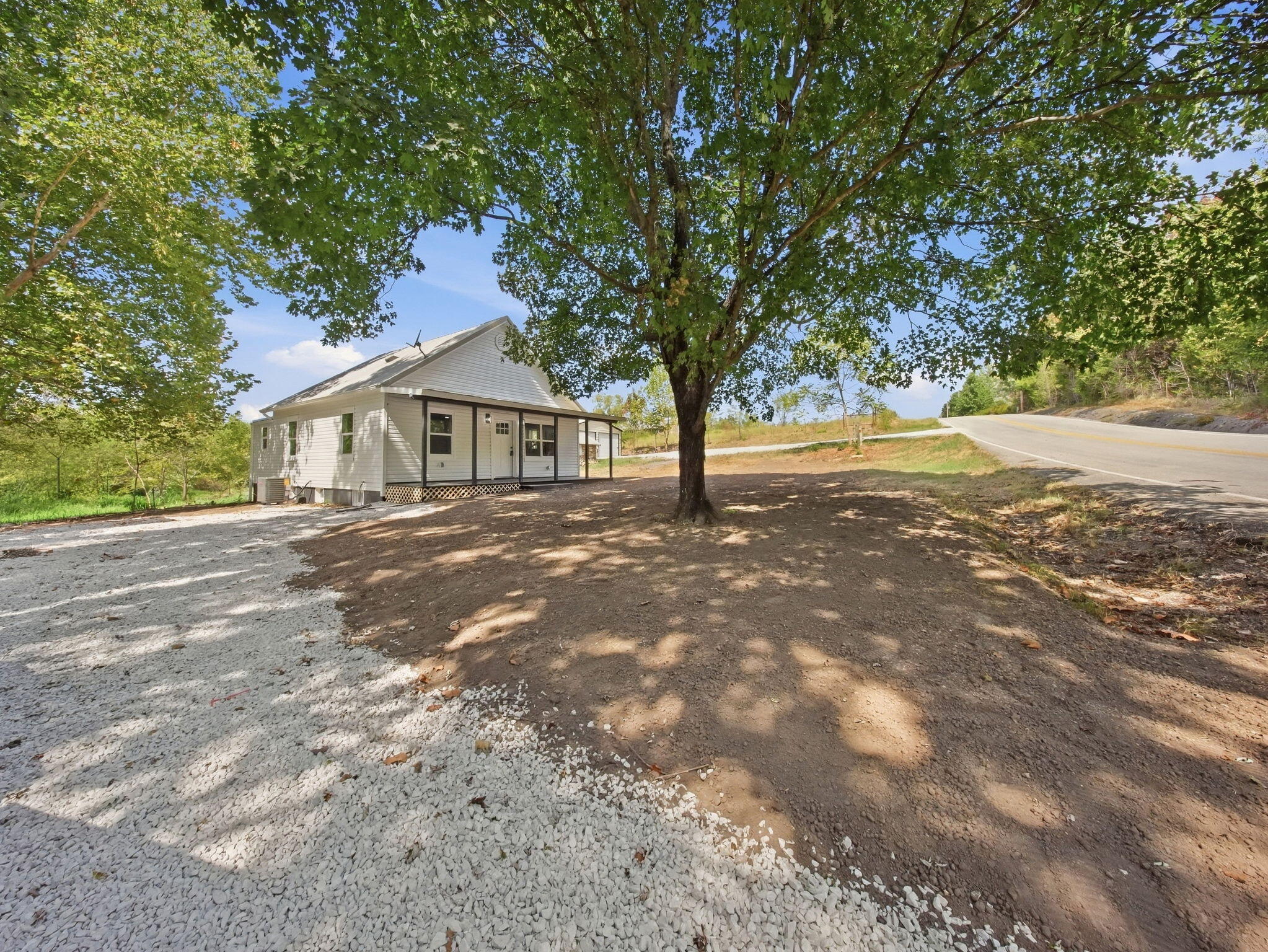 11935 North Farm Road 119 Property Photo 5