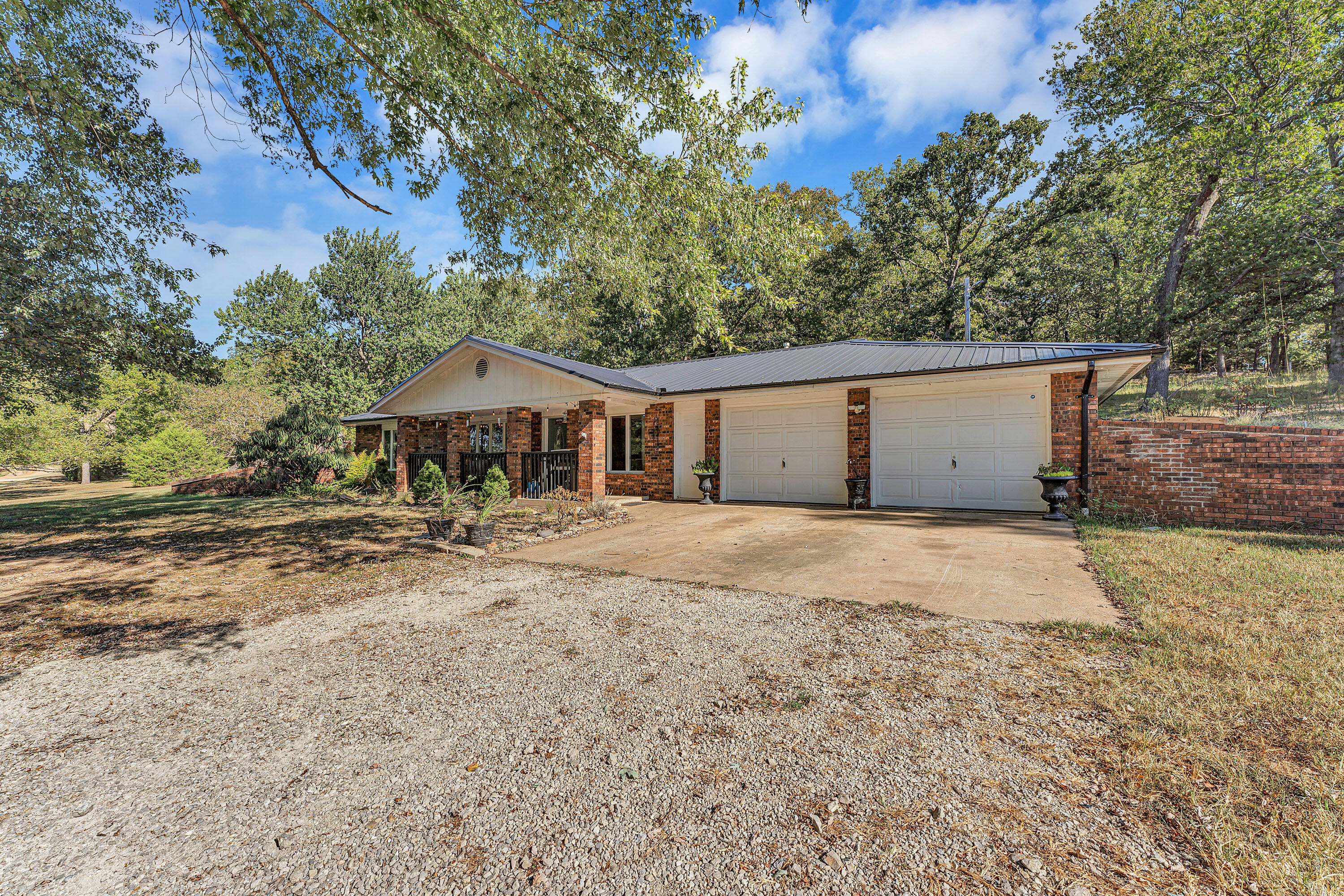781 State Road M Property Photo 2