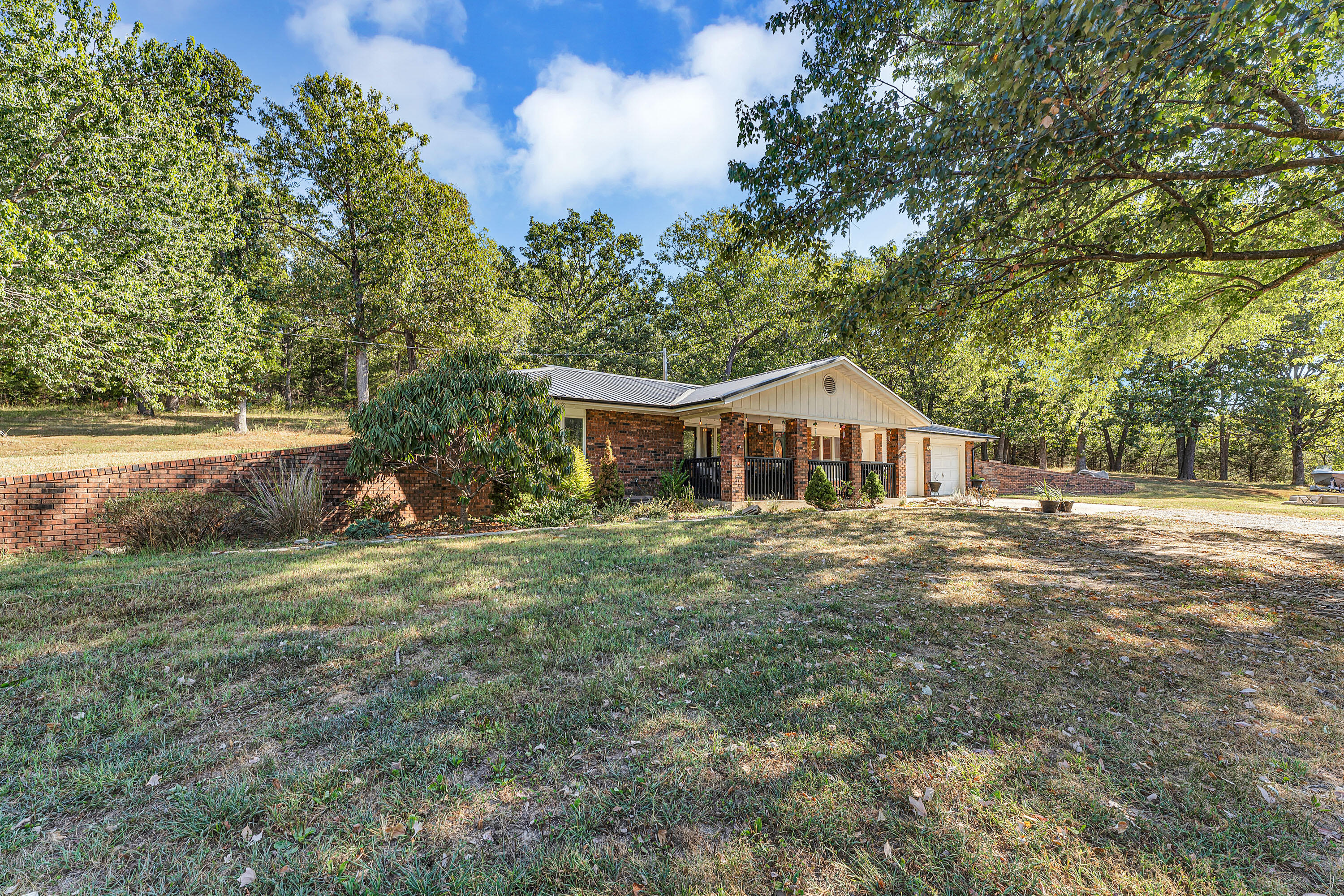 781 State Road M Property Photo 3